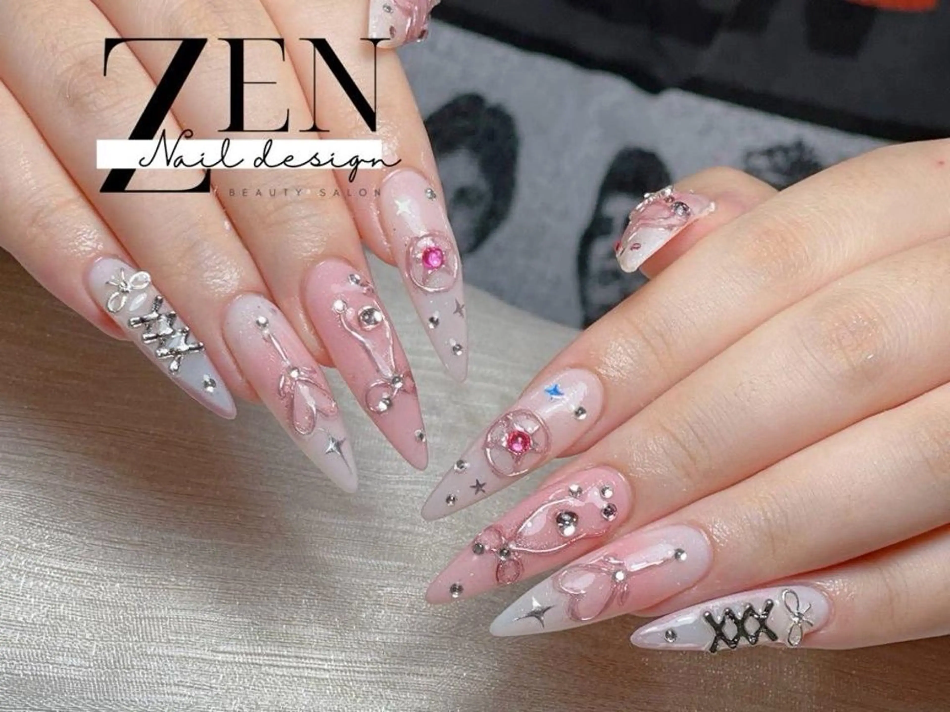 ネイル チークネイル 長さ出し フレンチネイル 韓国ネイル マグネットネイル ハンドネイル Zen Nail Design 池袋のネイルデザイン