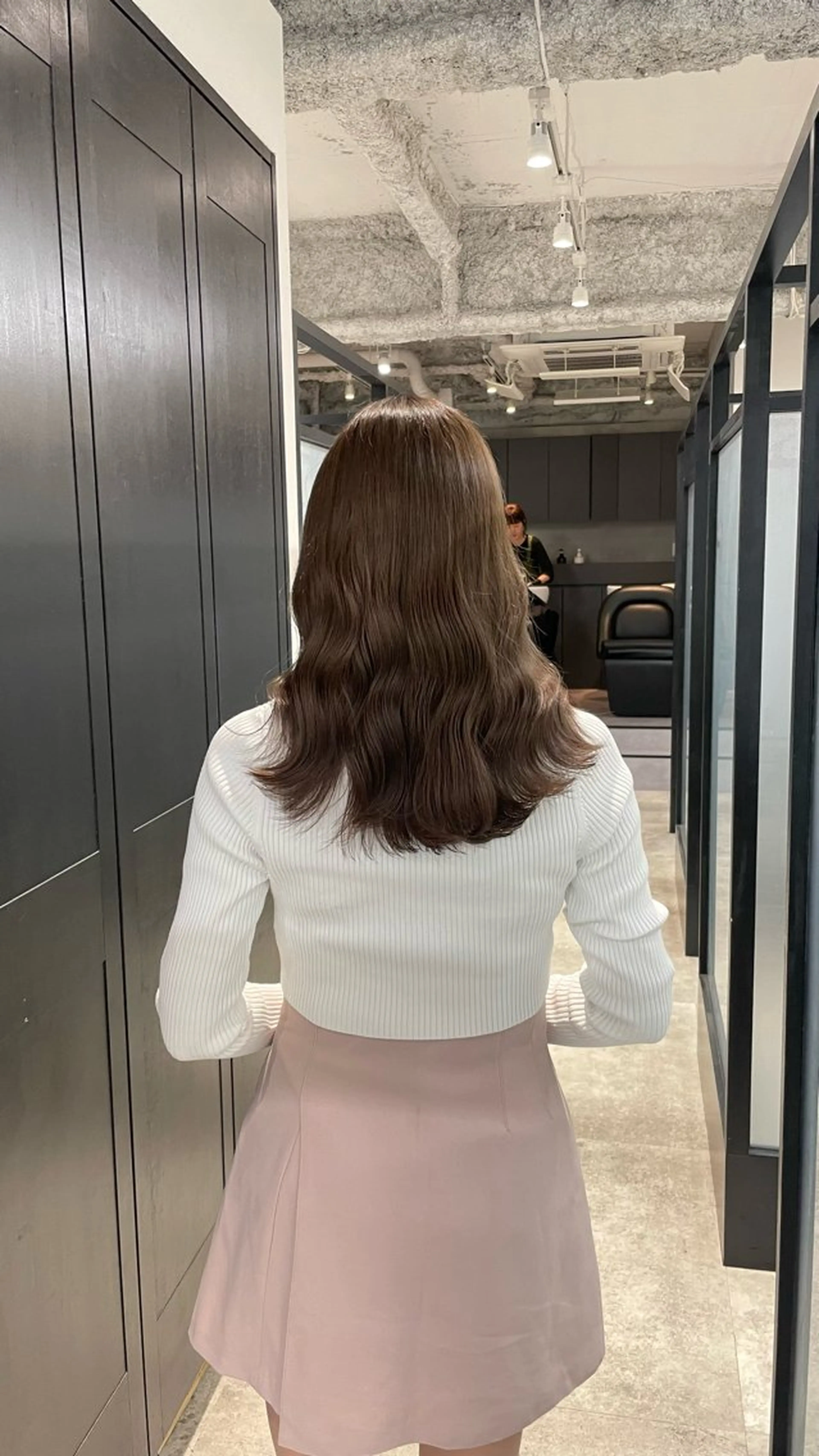 ミディアム カット ヘアカラー トリートメント SALOWIN 梅田所属・山口滉斗/美髪 縮毛矯正/髪質改善のヘアスタイル