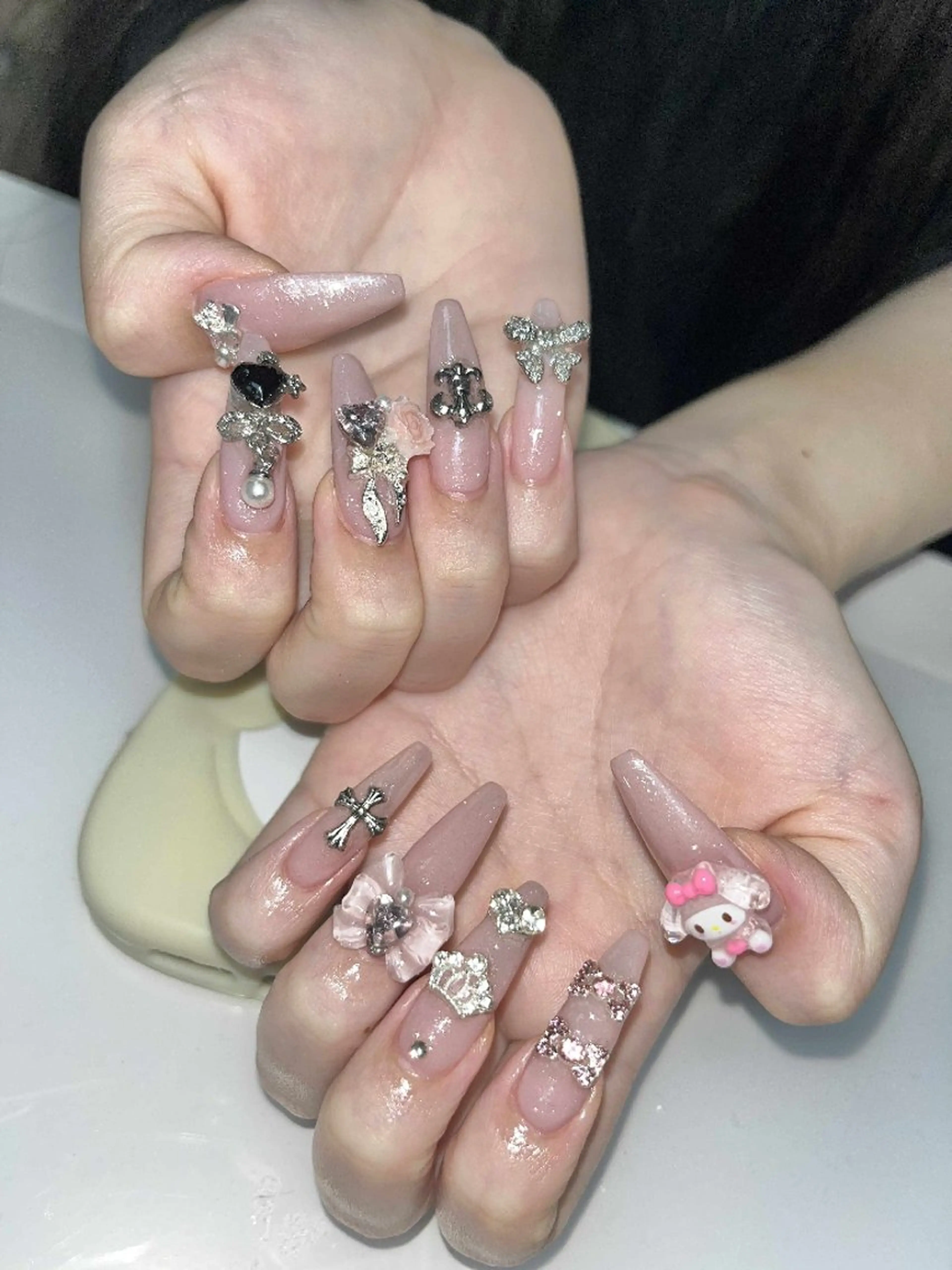 ネイル アートネイル 成人式 ジェルネイル ニュアンスネイル 夏ネイル ハンドネイル Nie Nail Shinokuboのネイルデザイン