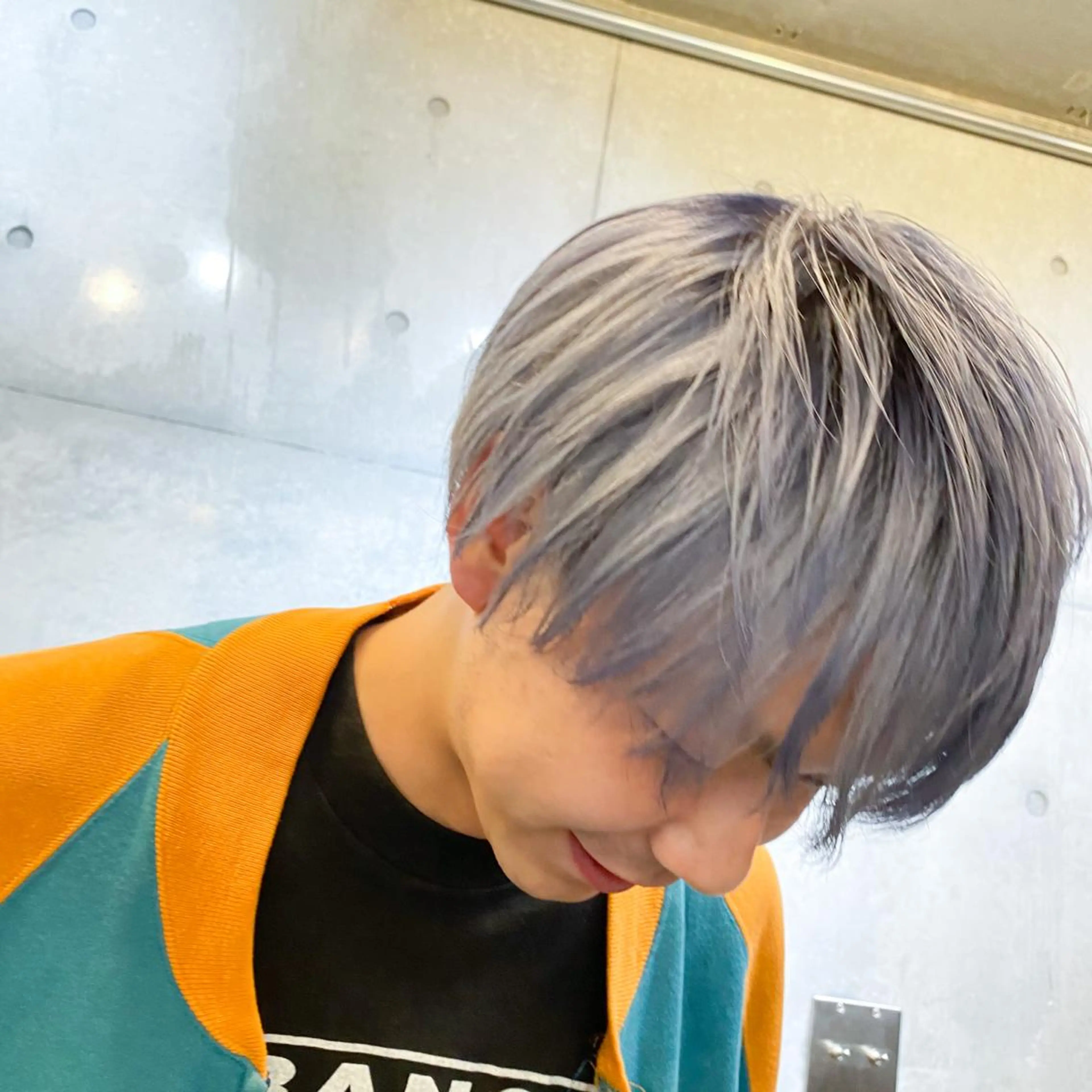 ショート カラー メンズ 艶髪ブリーチ 永井竜也のヘアスタイル