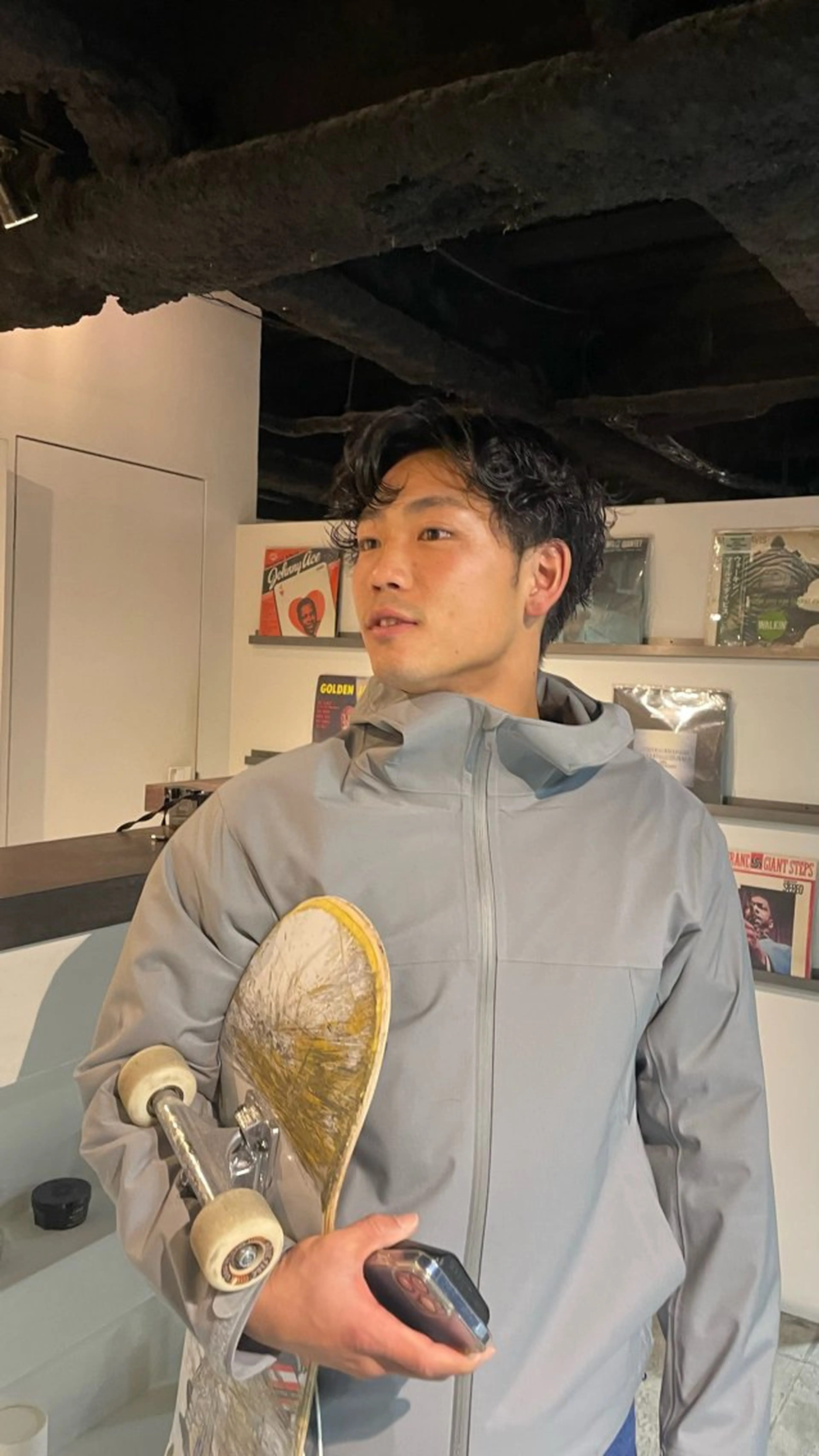 パーマ メンズ Lolonois梅田 澤田　葵のヘアスタイル