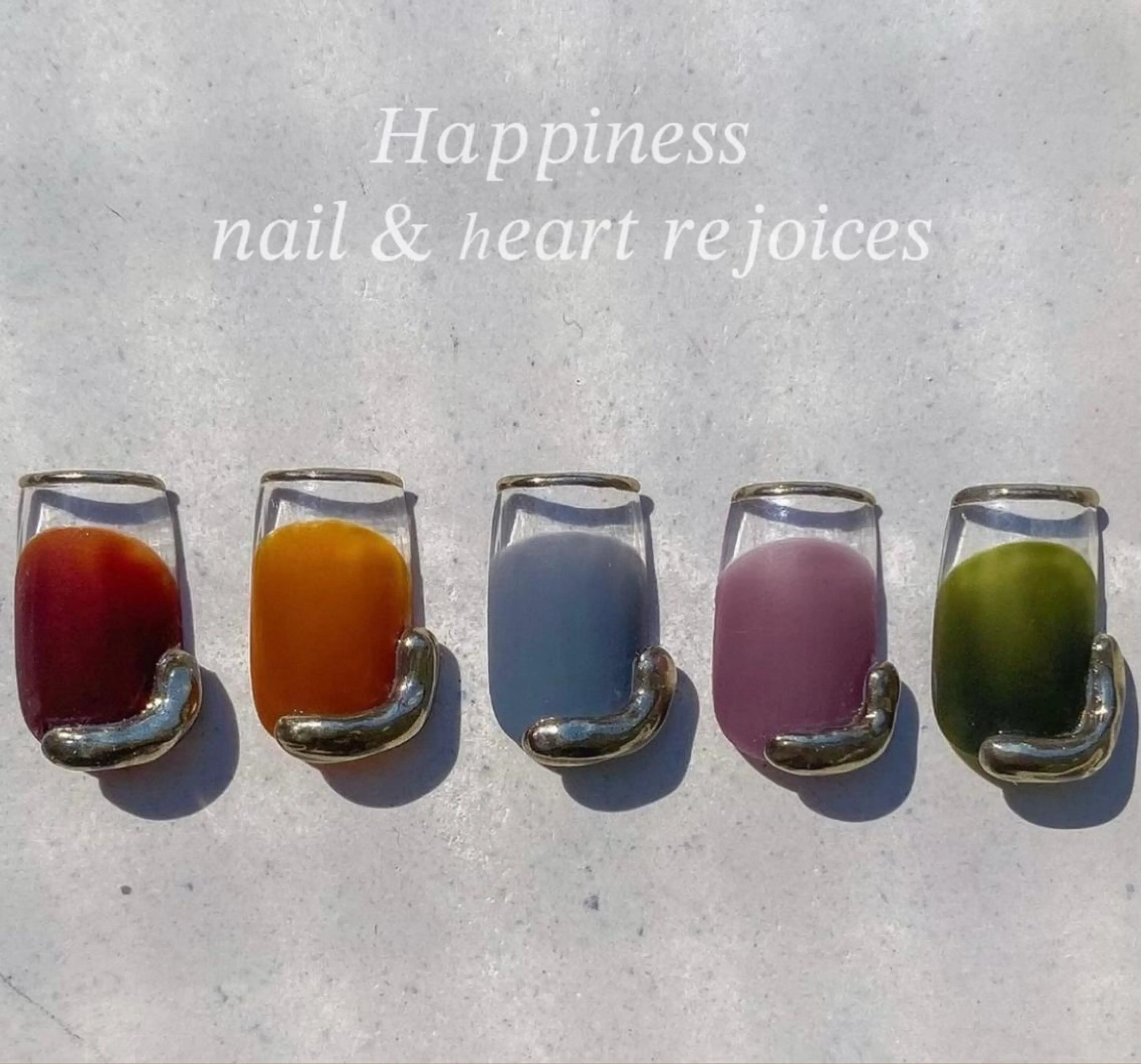 ネイル 持ち込み 𝐻𝑎𝑝𝑝𝑖 𝑛𝑒𝑠𝑠のネイルデザイン