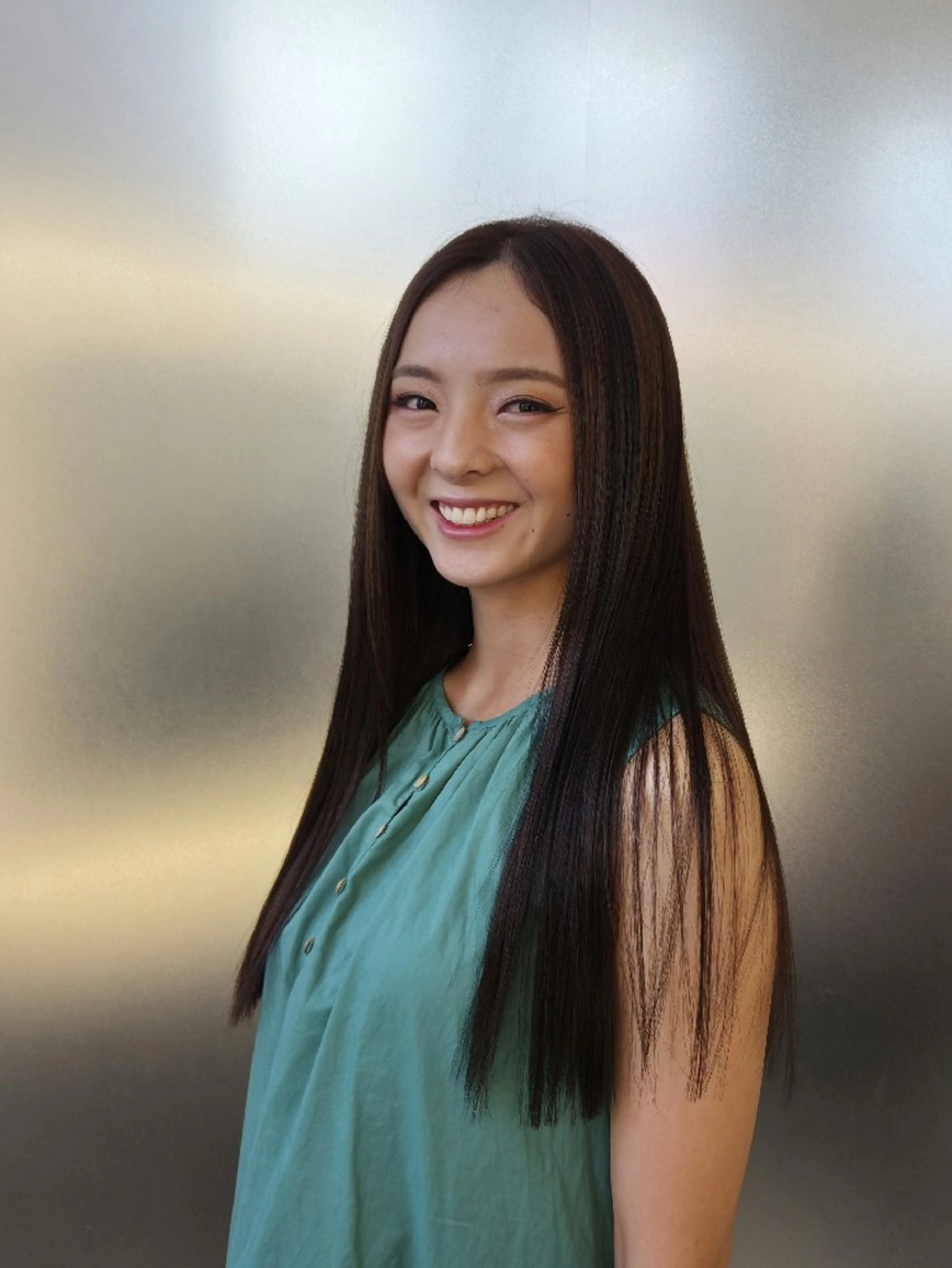 ロング HIRAYAMA KYOHEIのヘアスタイル