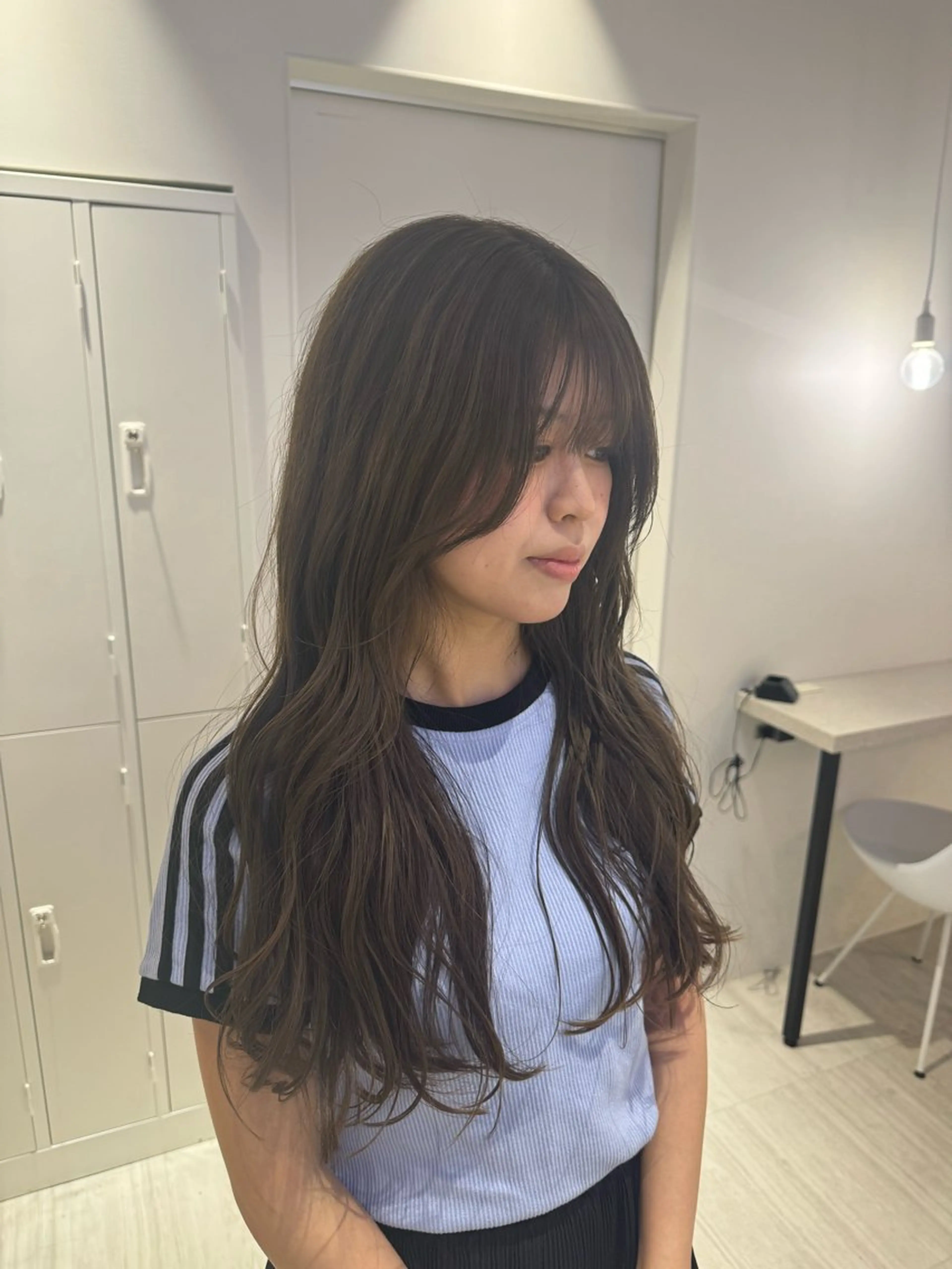 カラー ベージュカラー オリーブベージュ icon所属・Ami / icon博多のヘアスタイル