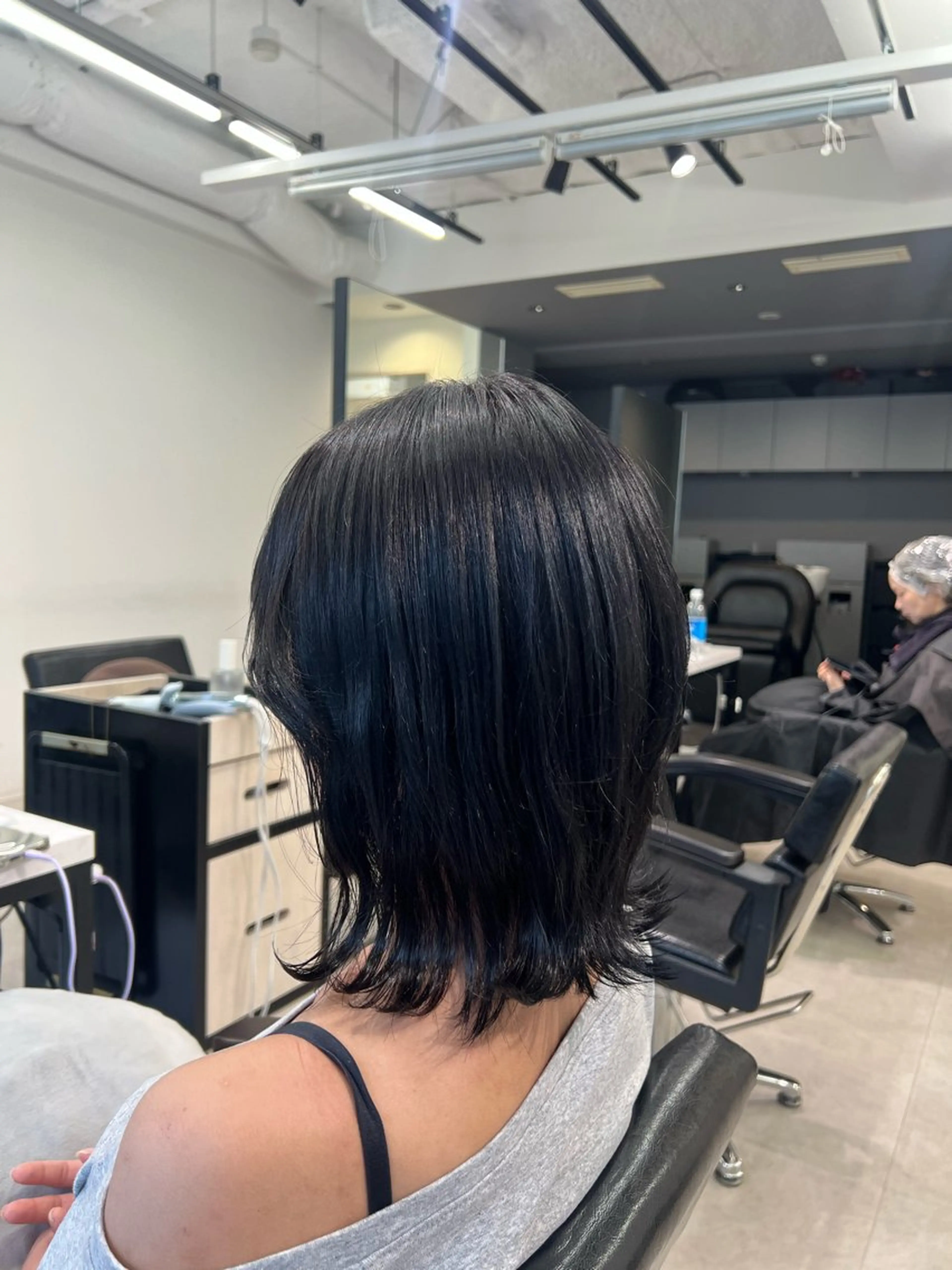 ミディアム カラー ヘアカラー トリートメント kei/透明感カラー /縮毛矯正/メンズのヘアスタイル
