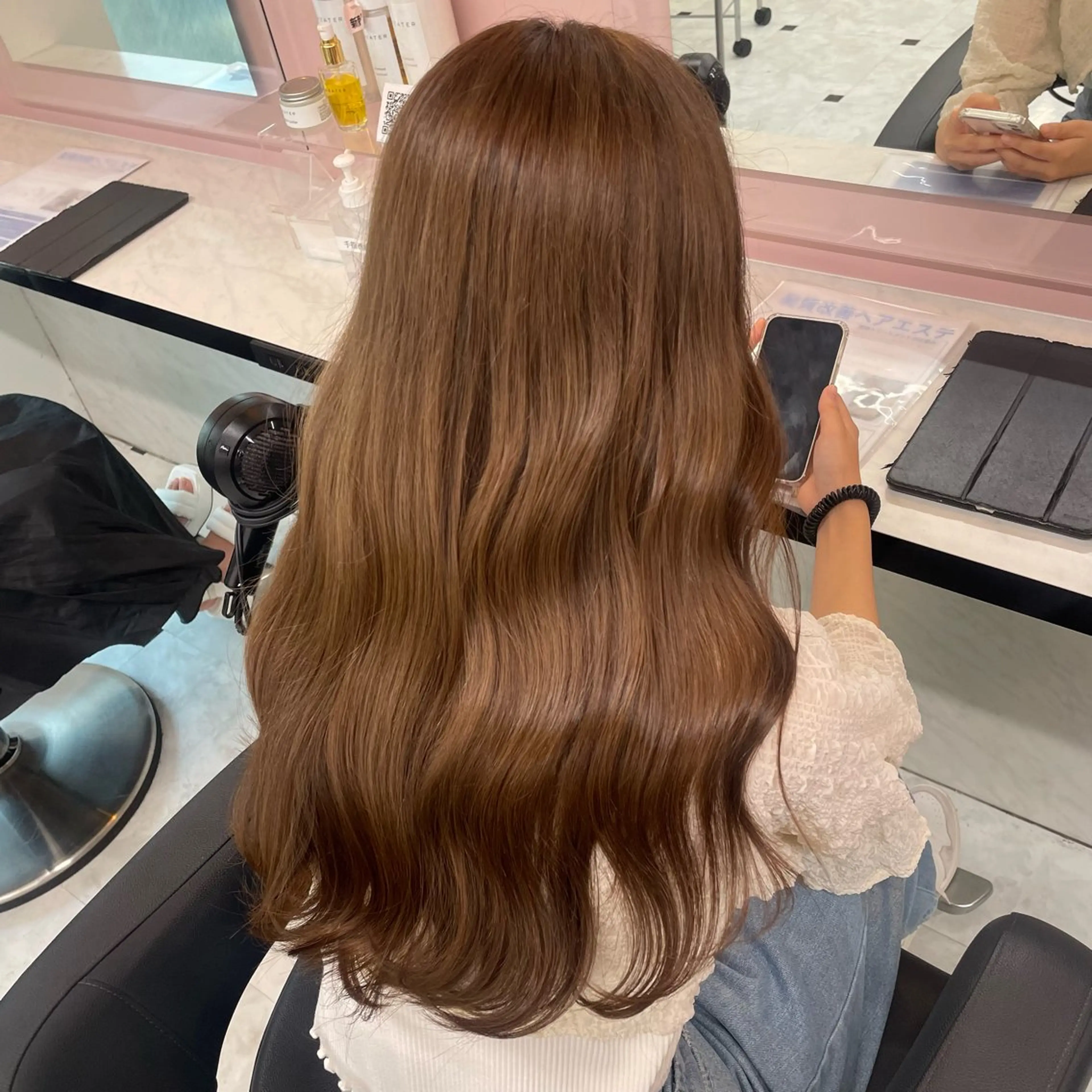 セミロング カット 縮毛矯正 うる艶トレンドヘア 🕊️上野BABYのヘアスタイル