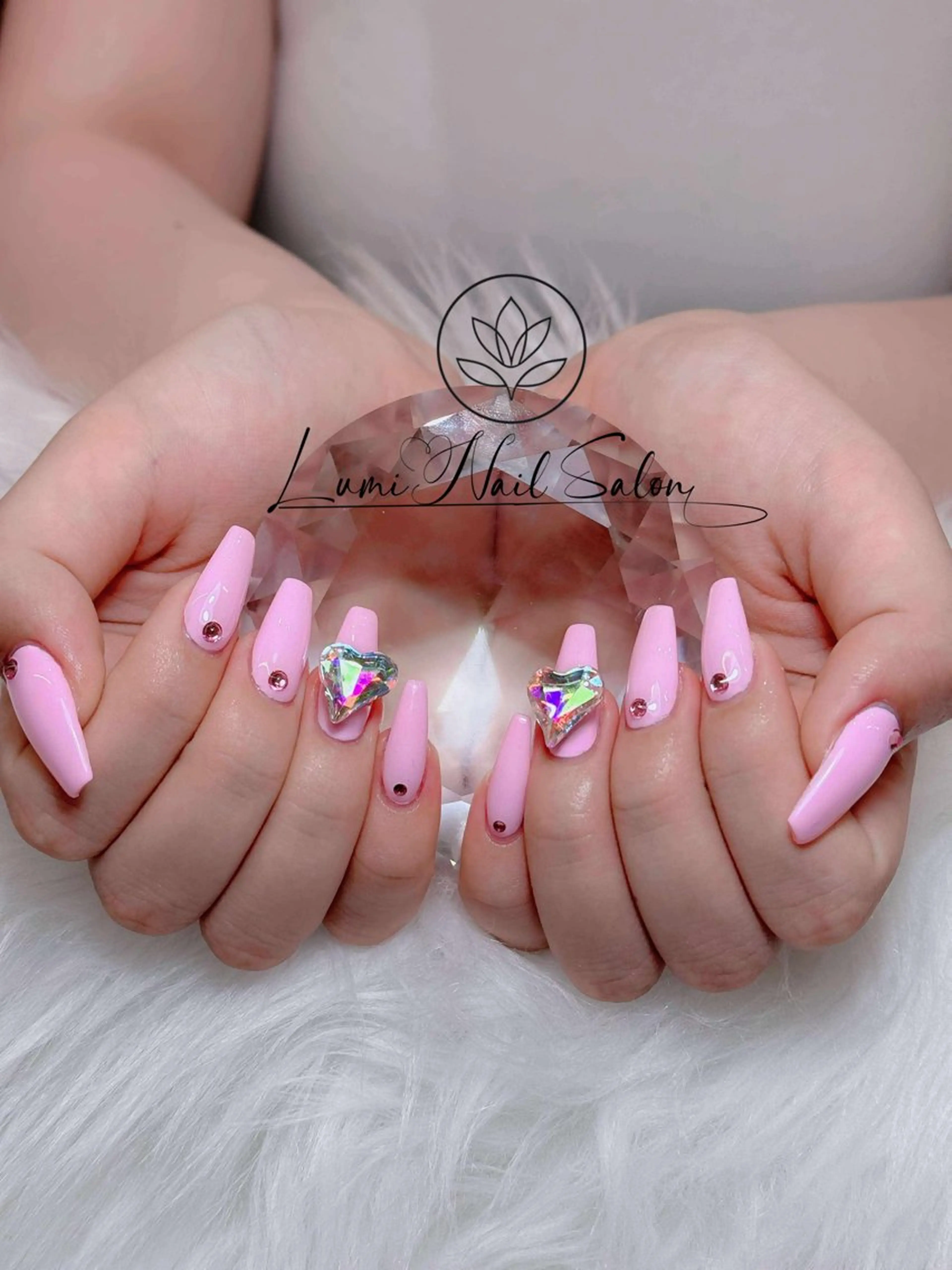 ネイル オーロラネイル チークネイル フットネイル フレンチネイル 韓国ネイル ハンドネイル Lumi Nailのネイルデザイン