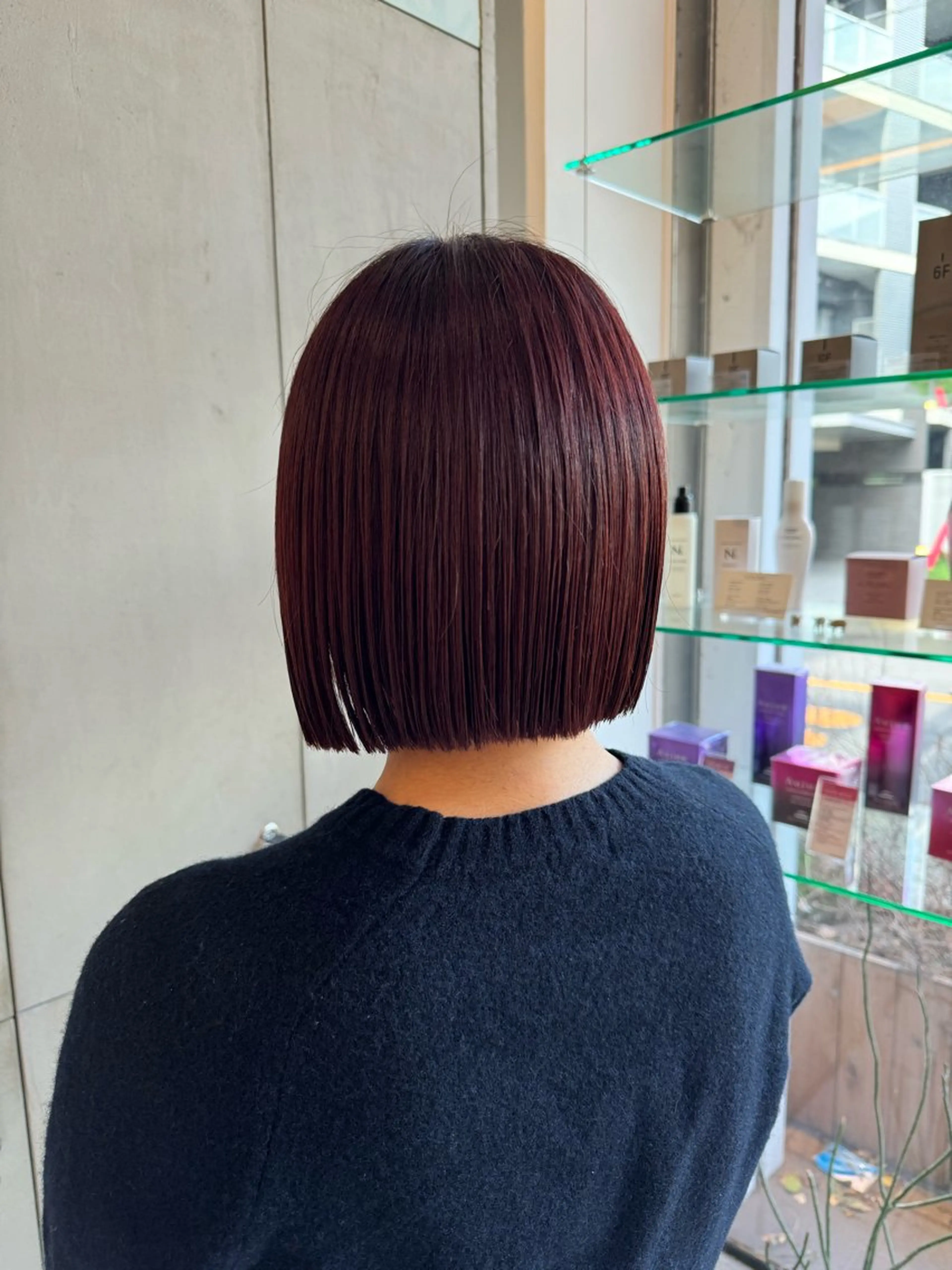 ショート カラー 切りっぱなしボブ レッドカラー ボブ カット ヘアカラー トリートメント ｱｵﾇﾏ ﾐﾕ 🦕のヘアスタイル