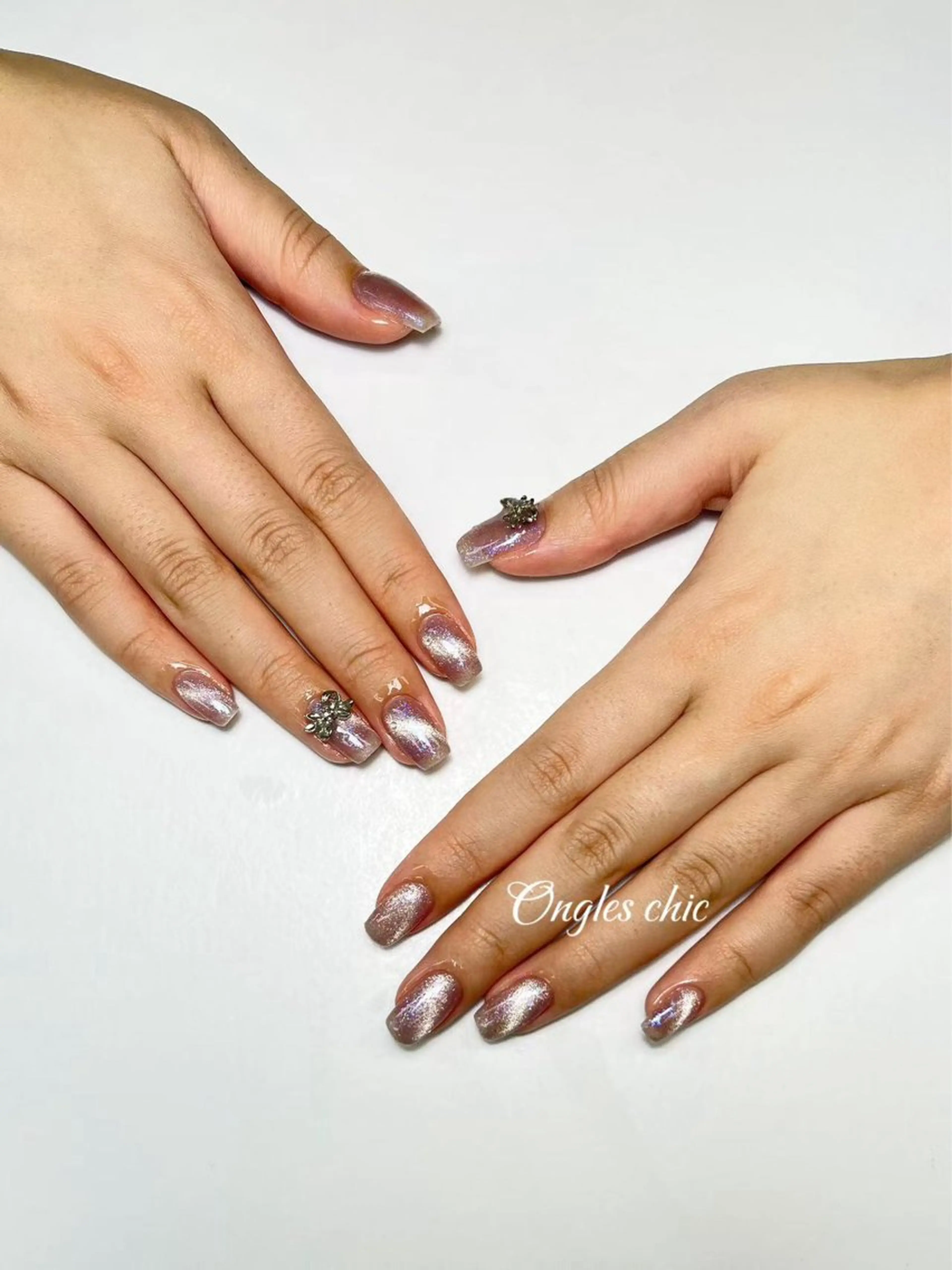 ネイル ハンドネイル ongles chic24時間営業のネイルデザイン