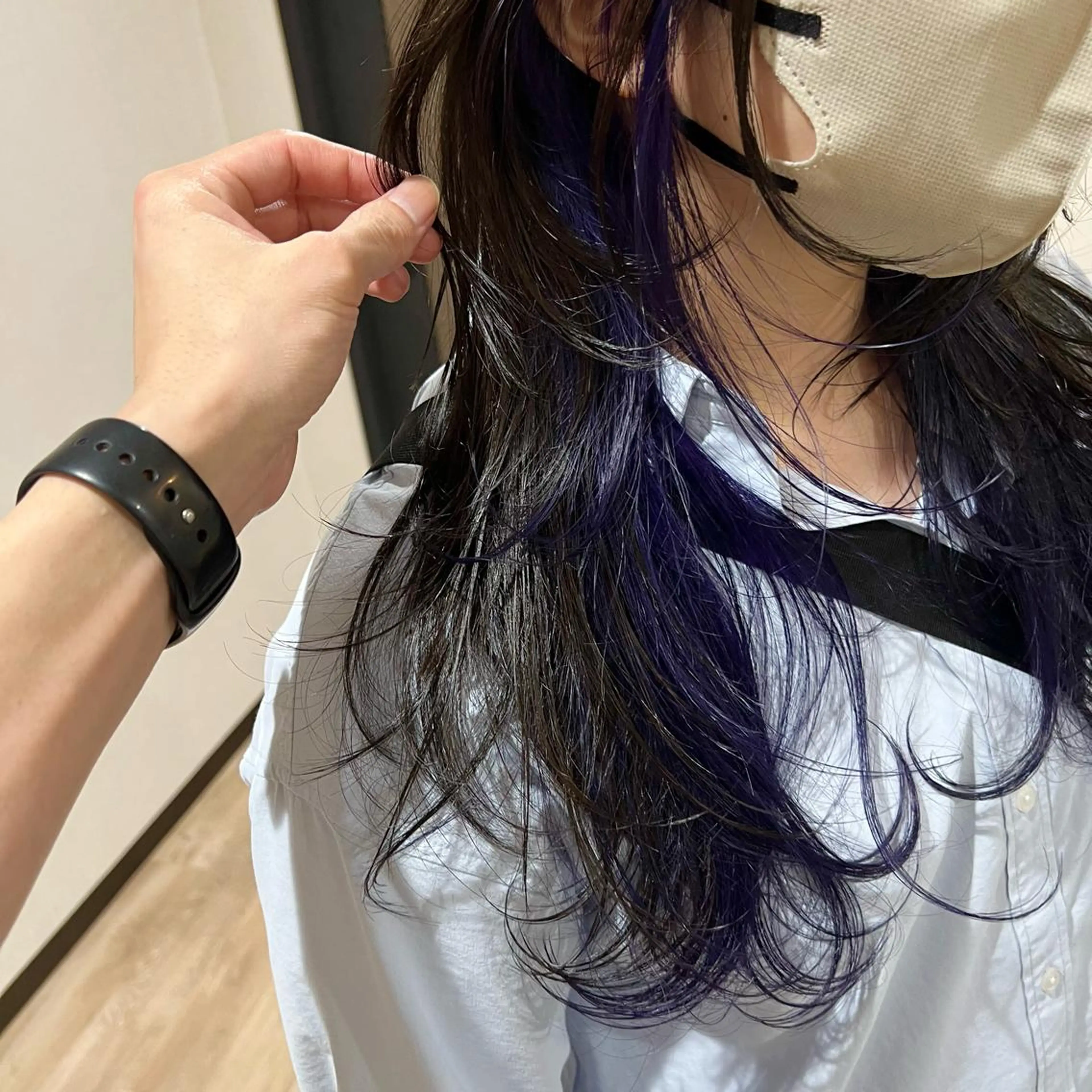 セミロング カラー バイオレットカラー ウルフカット カット ヘアカラー トリートメント お顔まわりカット🌱 emo.村松泉綺のヘアスタイル