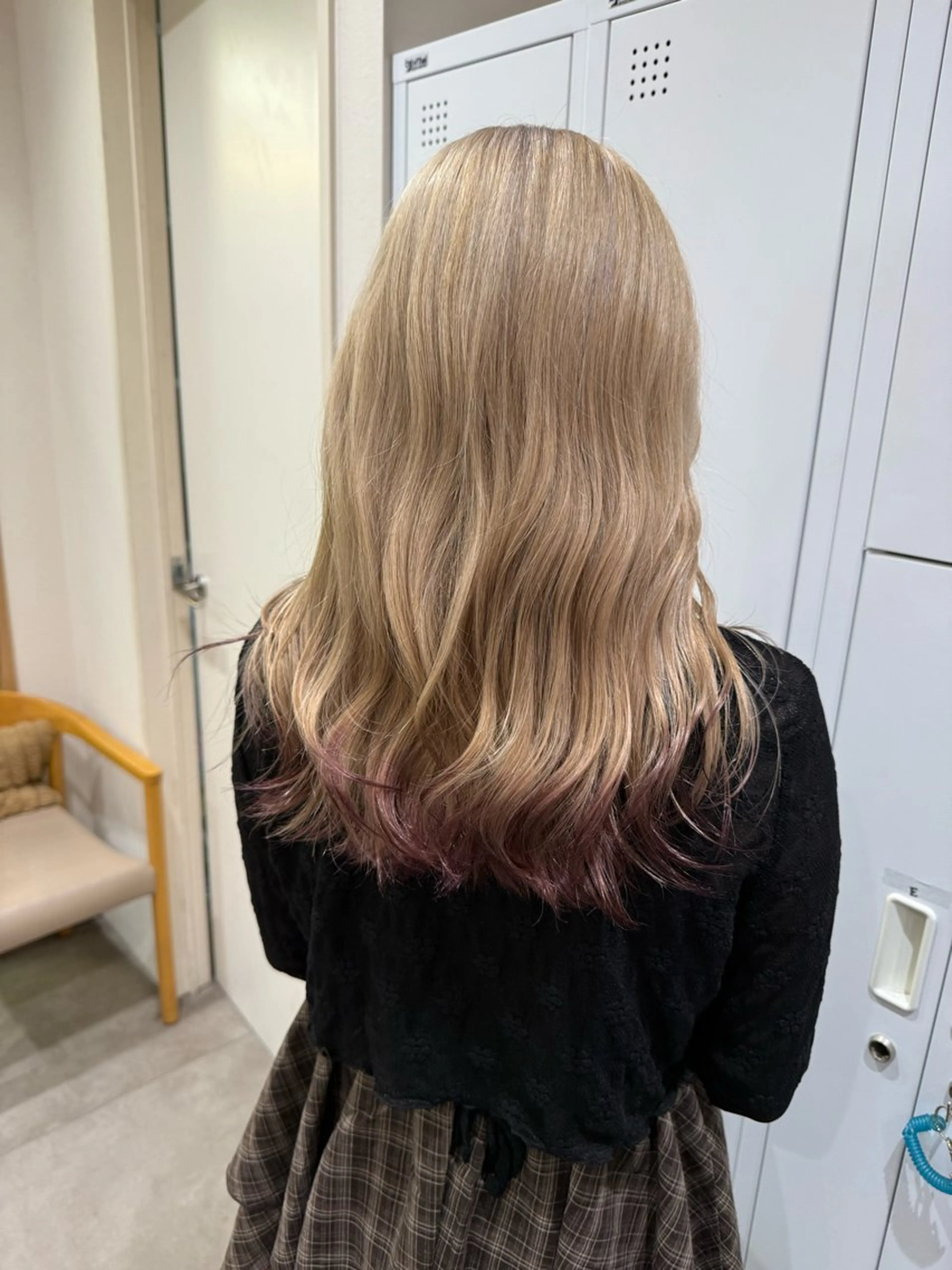 セミロング ヘアカラー enn 天王寺所属・松平 拓巳のヘアスタイル