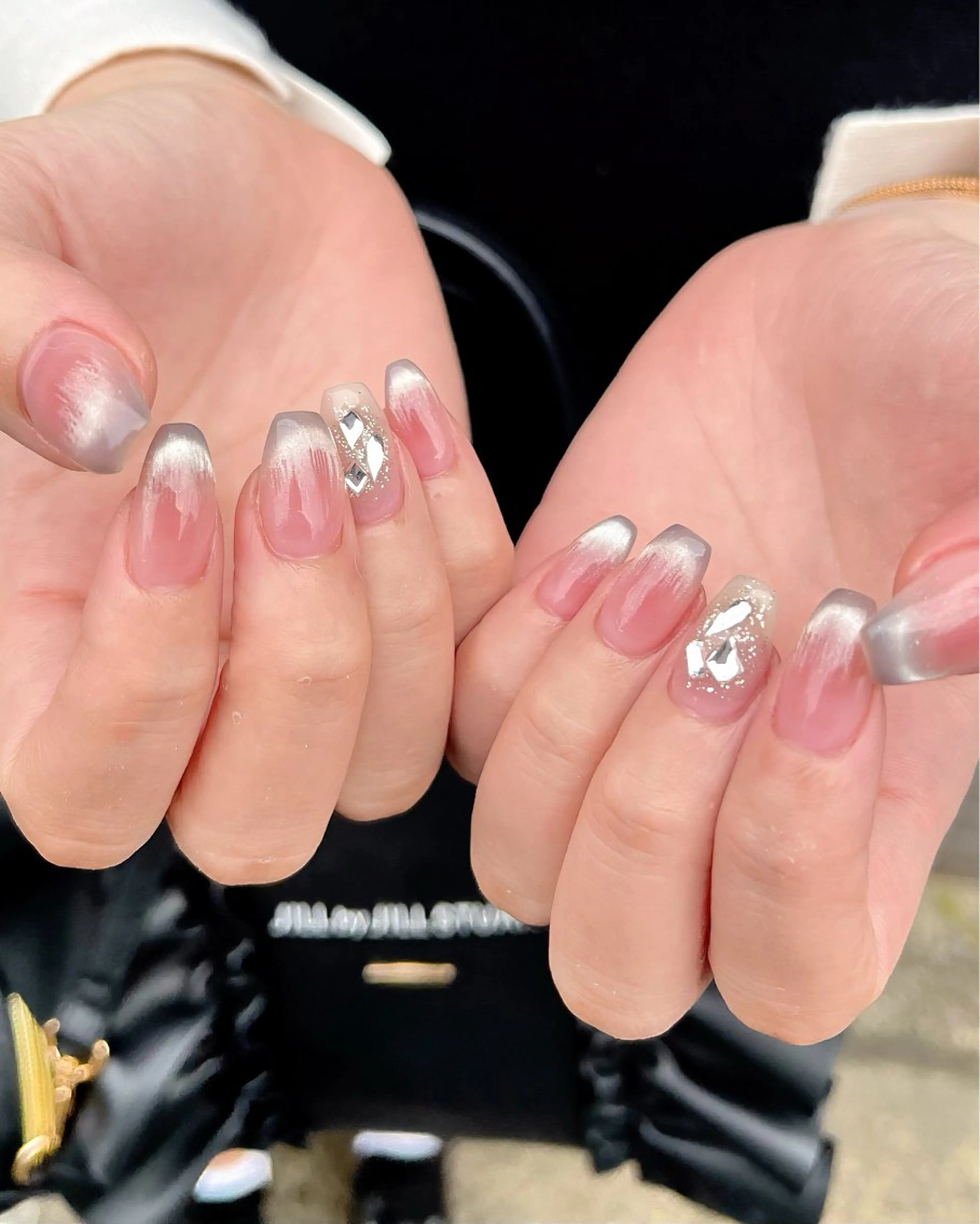ネイル チークネイル フラッシュネイル マグネットネイル ワンカラーネイル ワンホンネイル ハンドネイル 🫧OPELIA NAIL渋谷🫧のネイルデザイン