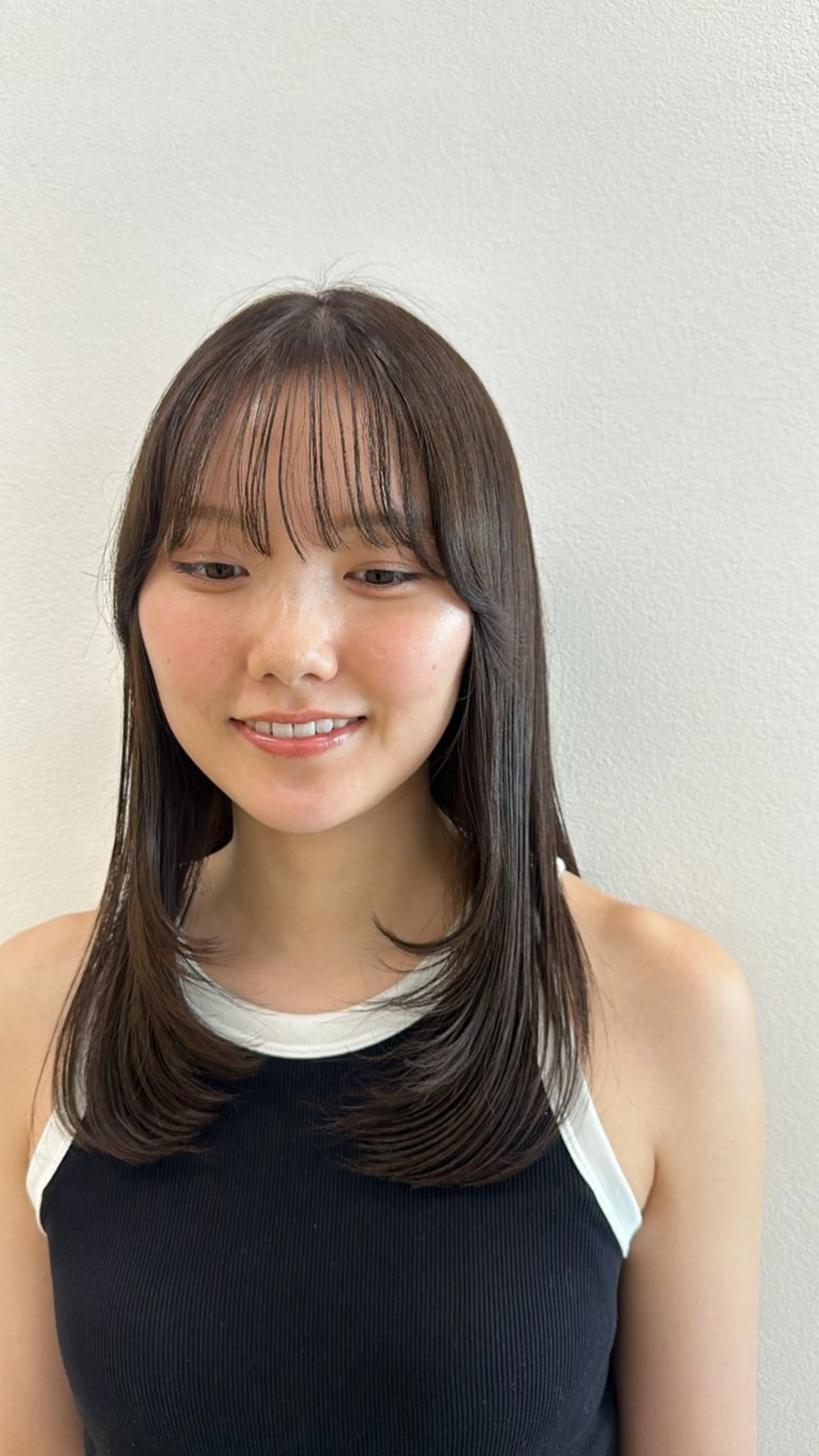 セミロング 髪質改善 韓国風ヘア レイヤーカット トリートメント ヘアカラー トリートメント 韓国/ヘアアレンジ/ 髪質改善/夏美のヘアスタイル