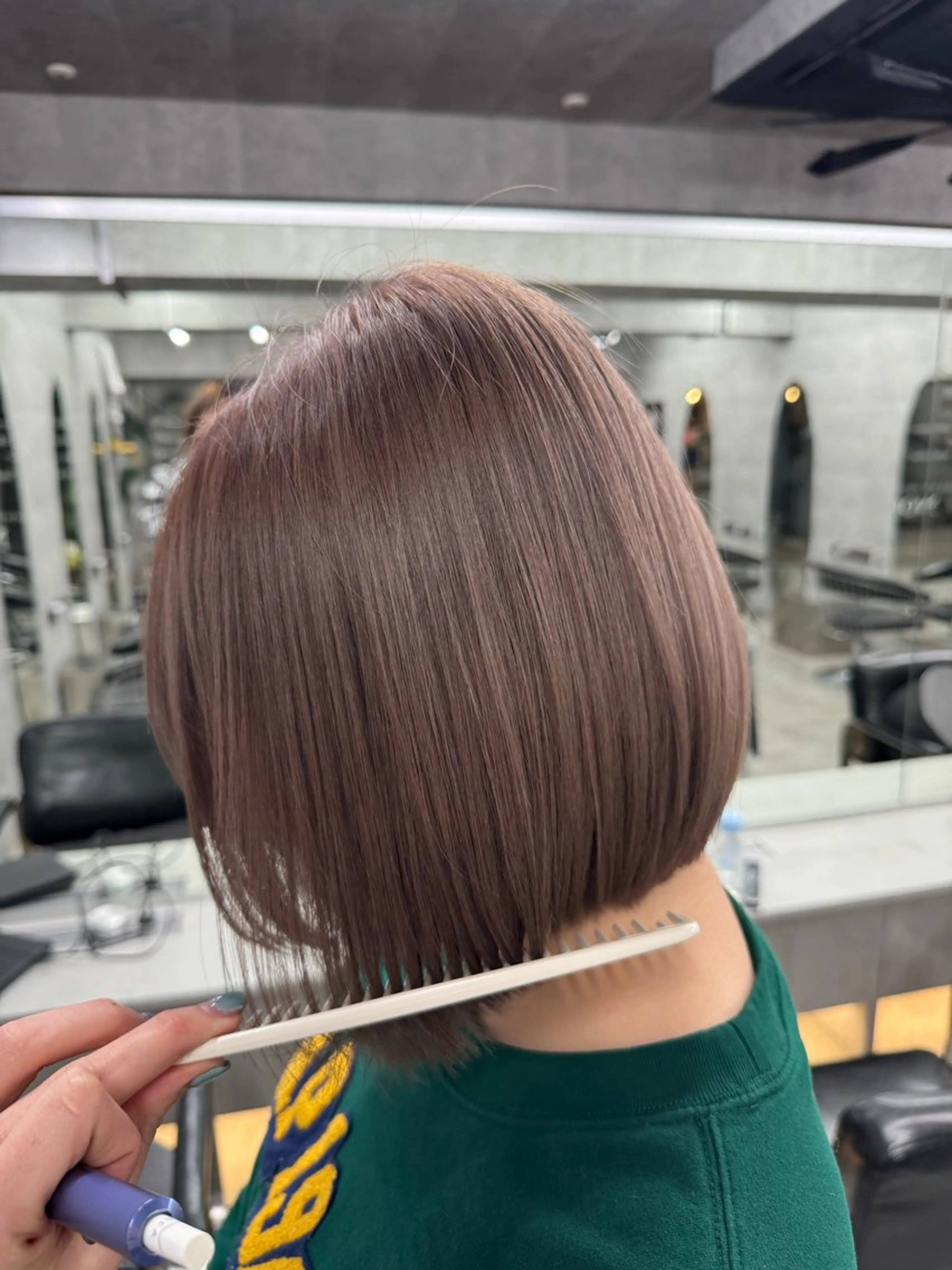 ショート カラー NOOS omotesando所属・You 表参道⚡️ 髪質改善/艶髪/美髪のヘアスタイル