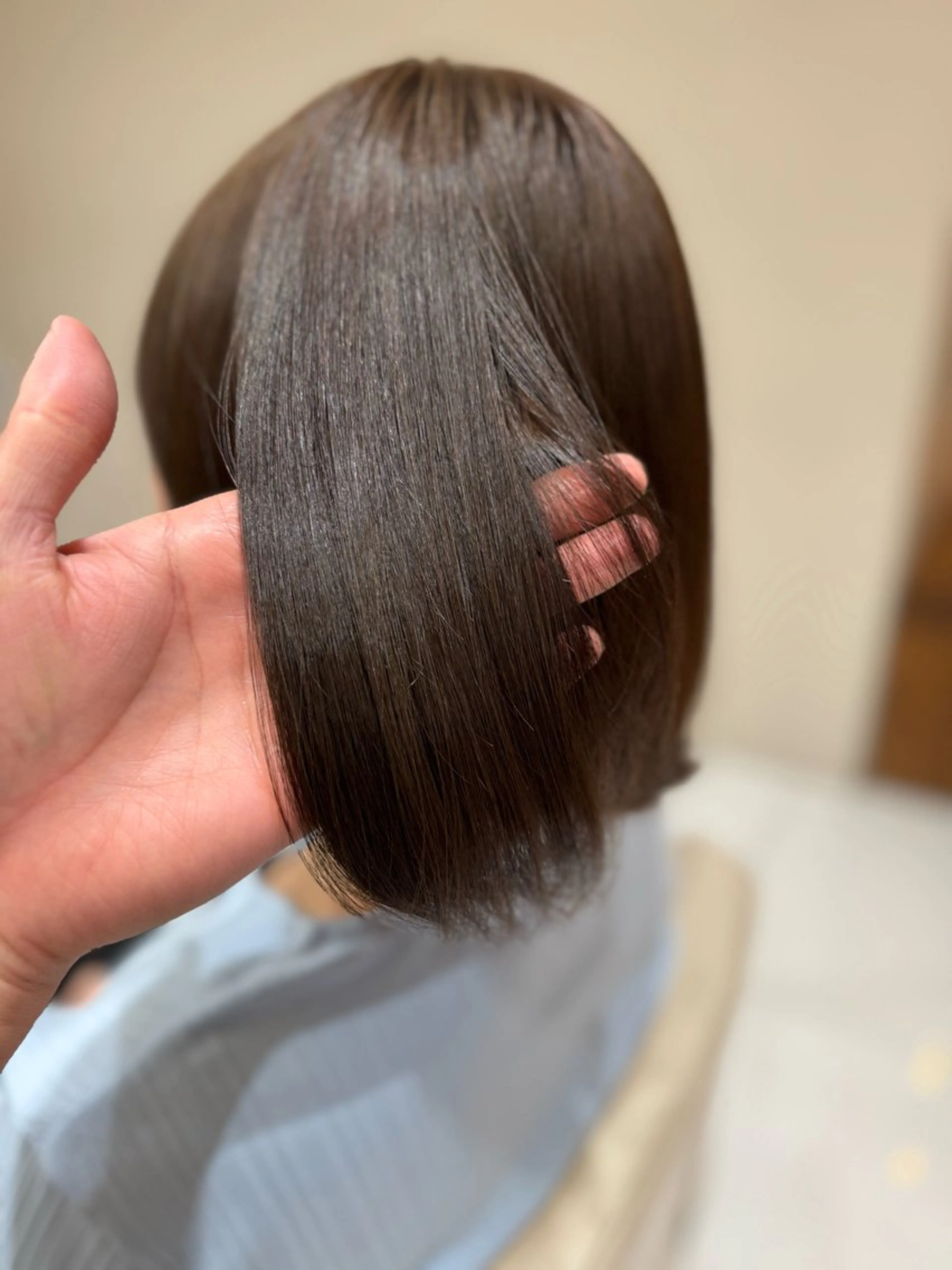 ショート カラー 片山 優芽のヘアスタイル