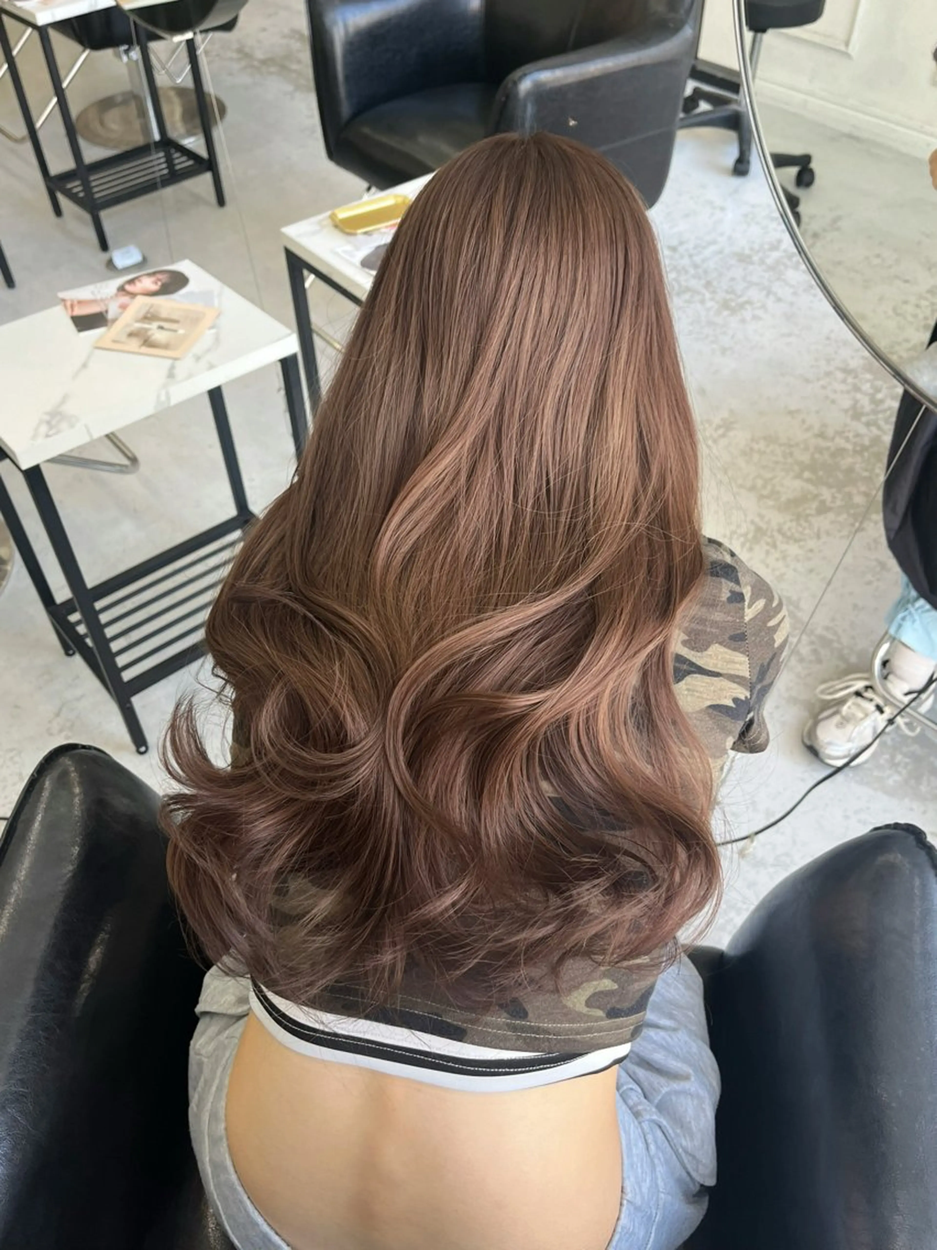 ロング カラー ベージュカラー ヘアカラー maisonHALU 古吉かやのヘアスタイル