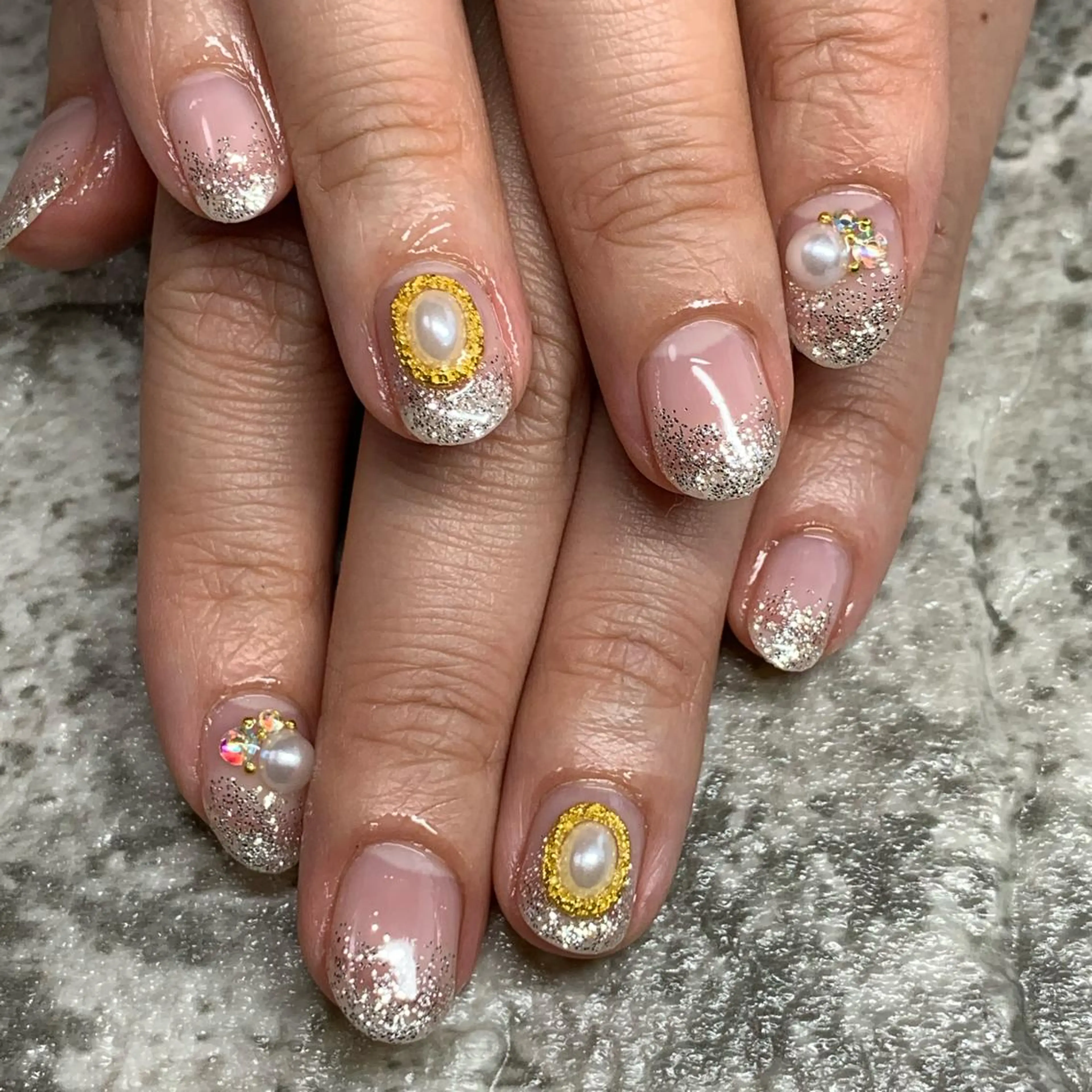 ネイル RuxuryNail ／RiAnnaのネイルデザイン