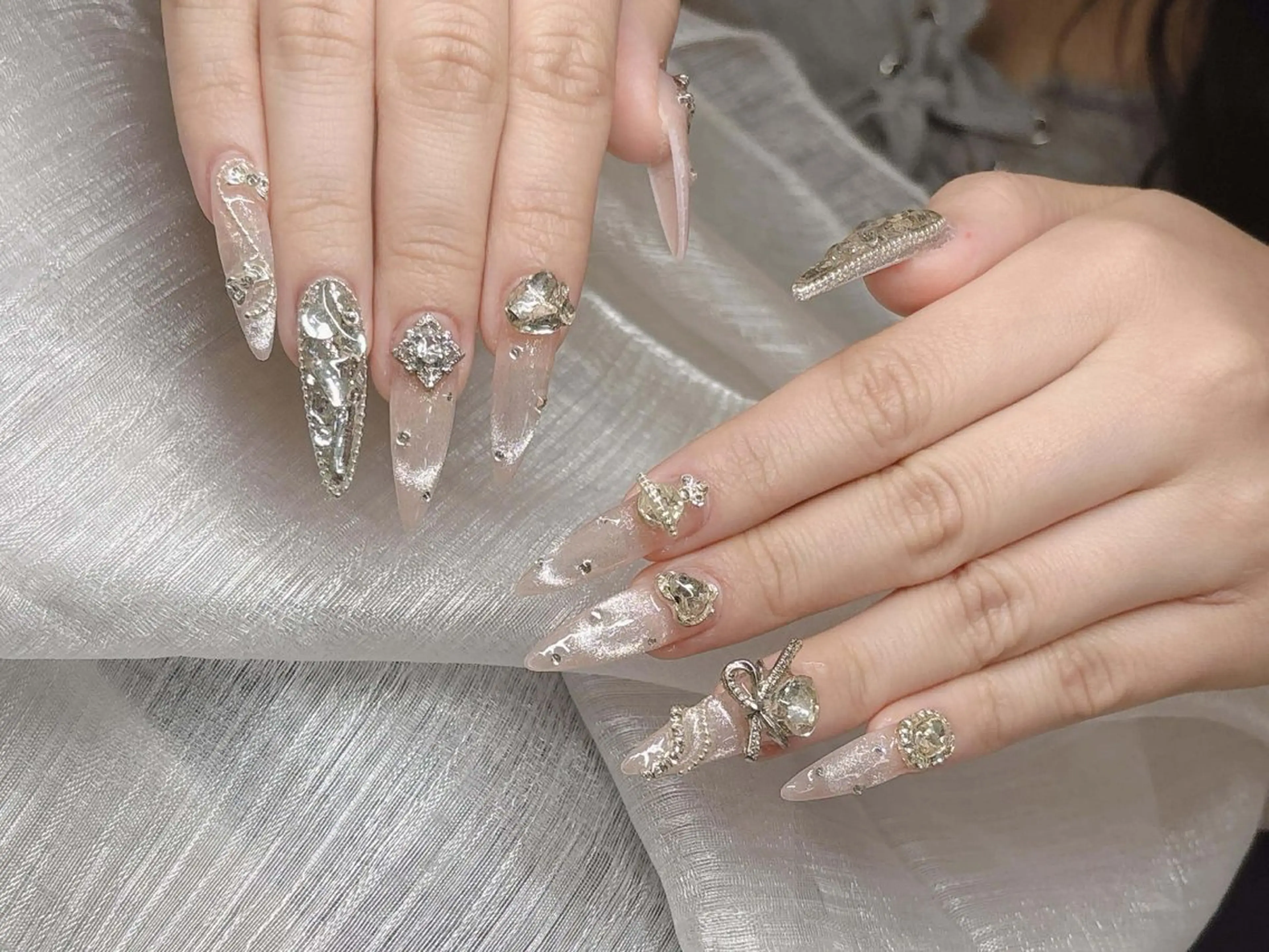 ネイル ハンドネイル Lee Nailsのネイルデザイン