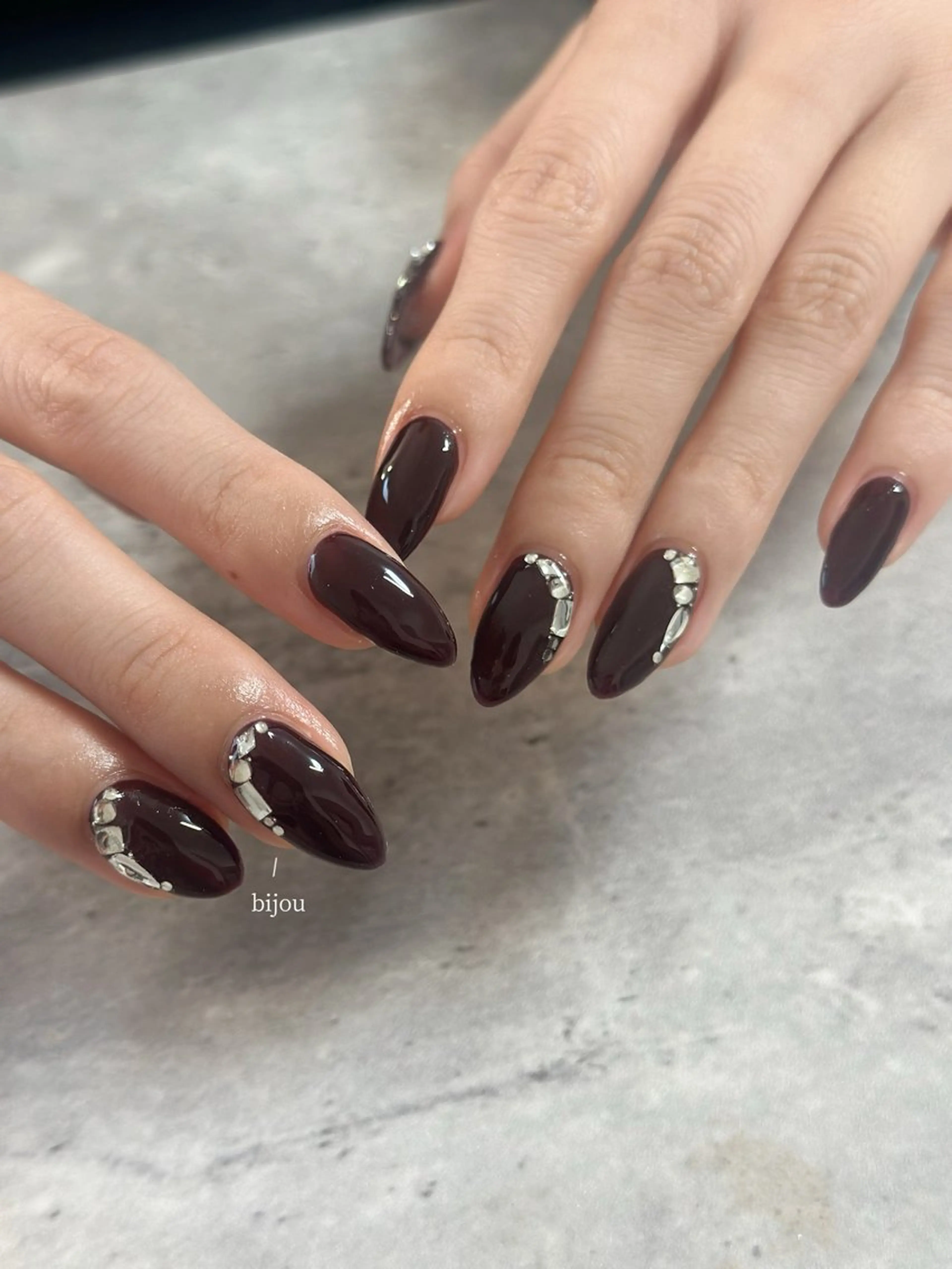 ネイル ハンドネイル One's Nail Roomのネイルデザイン