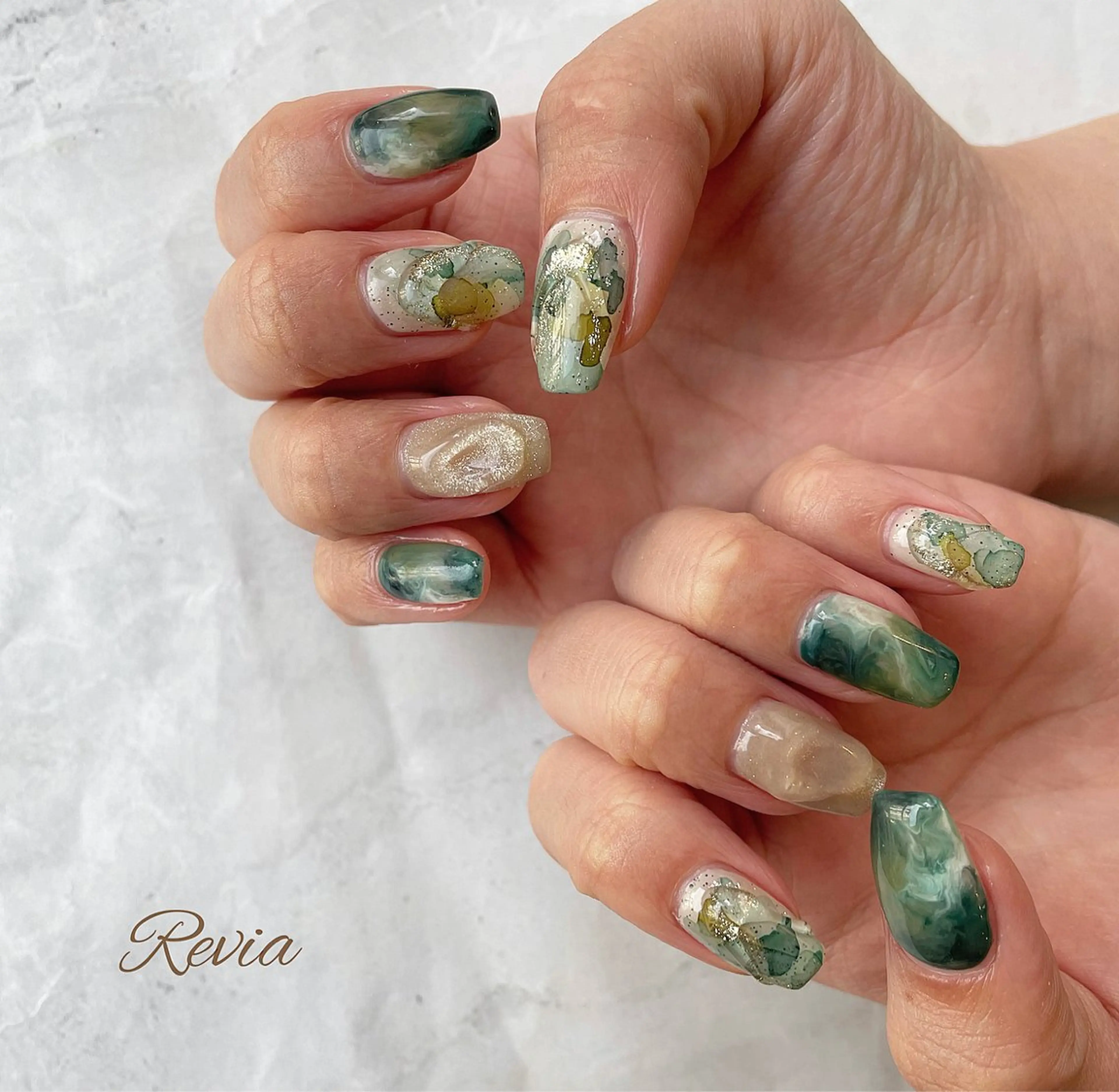 ネイル ハンドネイル revia所属・ERI Nailistのネイルデザイン