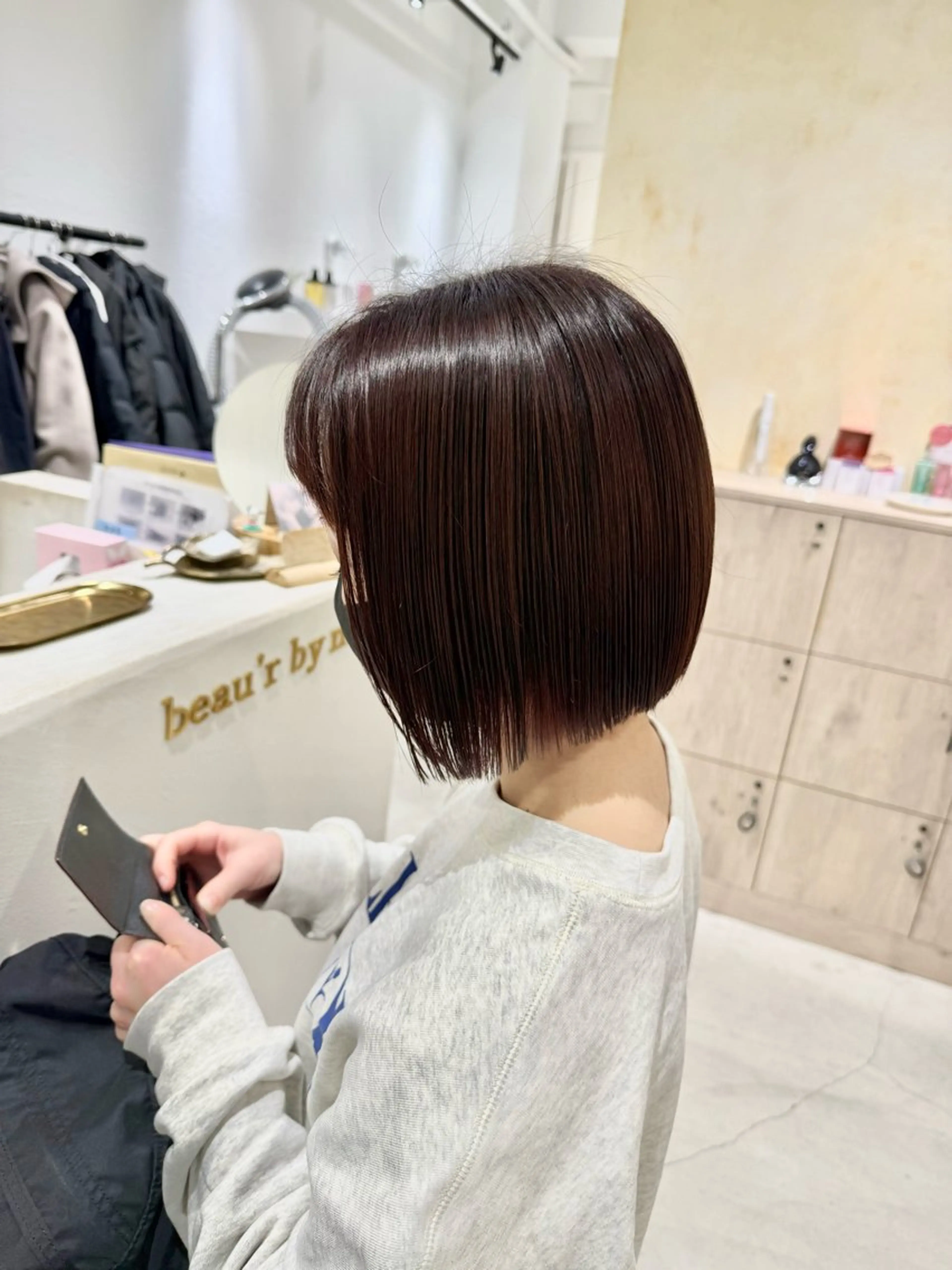 ショート カラー カット ヘアカラー トリートメント ボブ/縮毛矯正 /佐藤　奈巳のヘアスタイル