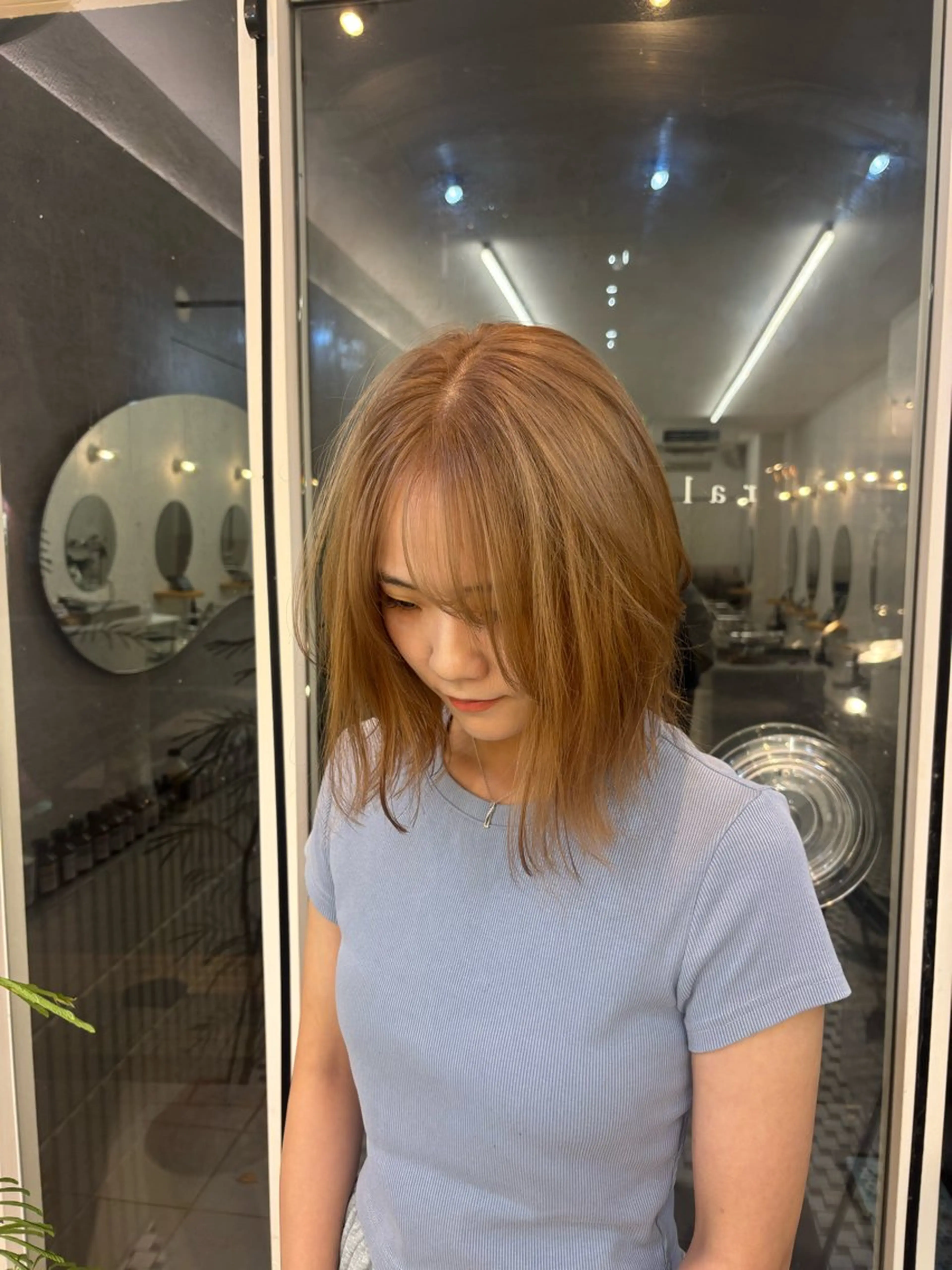ミディアム ヘアカラー トリートメント 🧸ミルクティー／ ぷつっとボブ/ミクのヘアスタイル