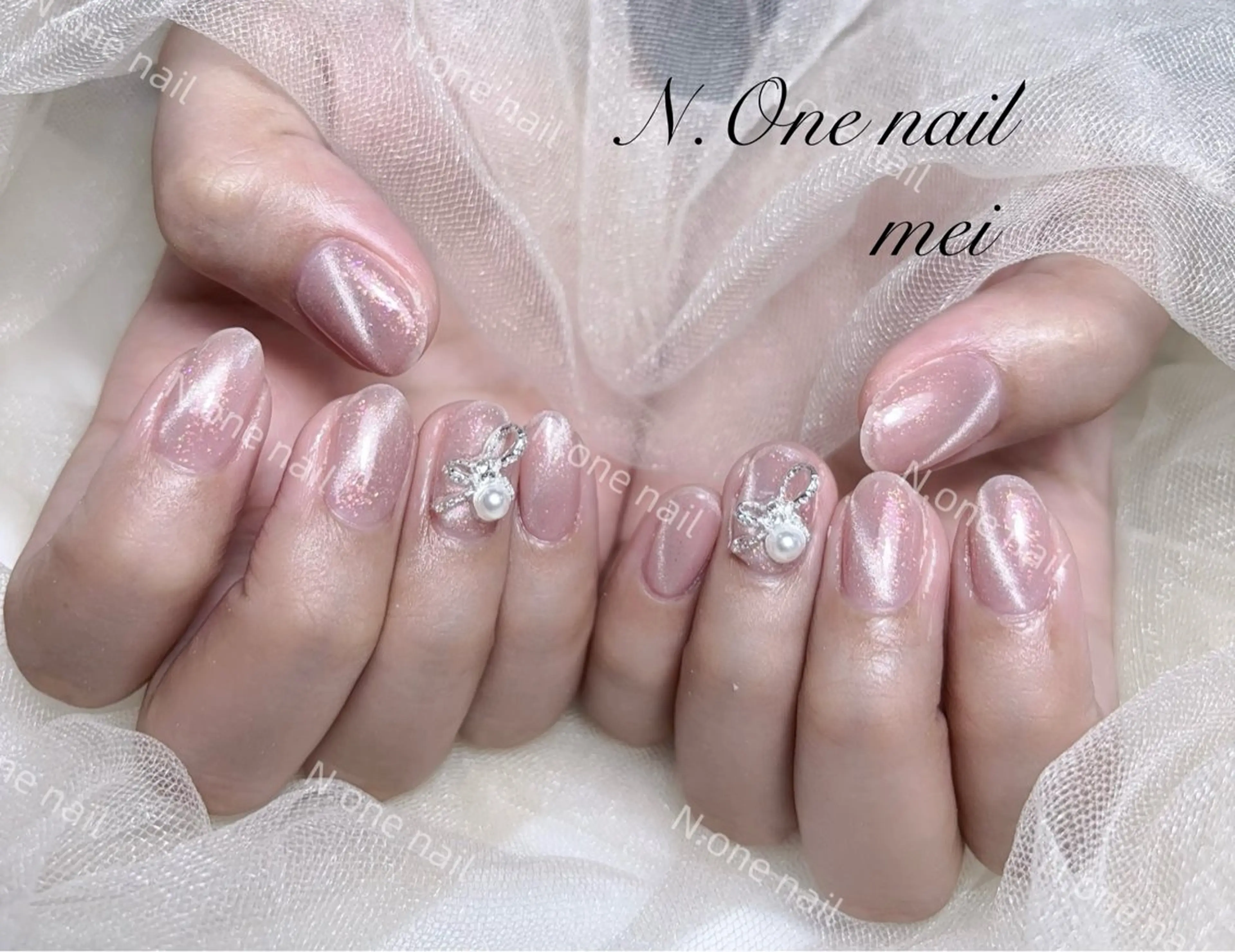 💗ジェルオフあり★【Hand】マグネットワンカラー＋2個大パーツ¥7580の写真
