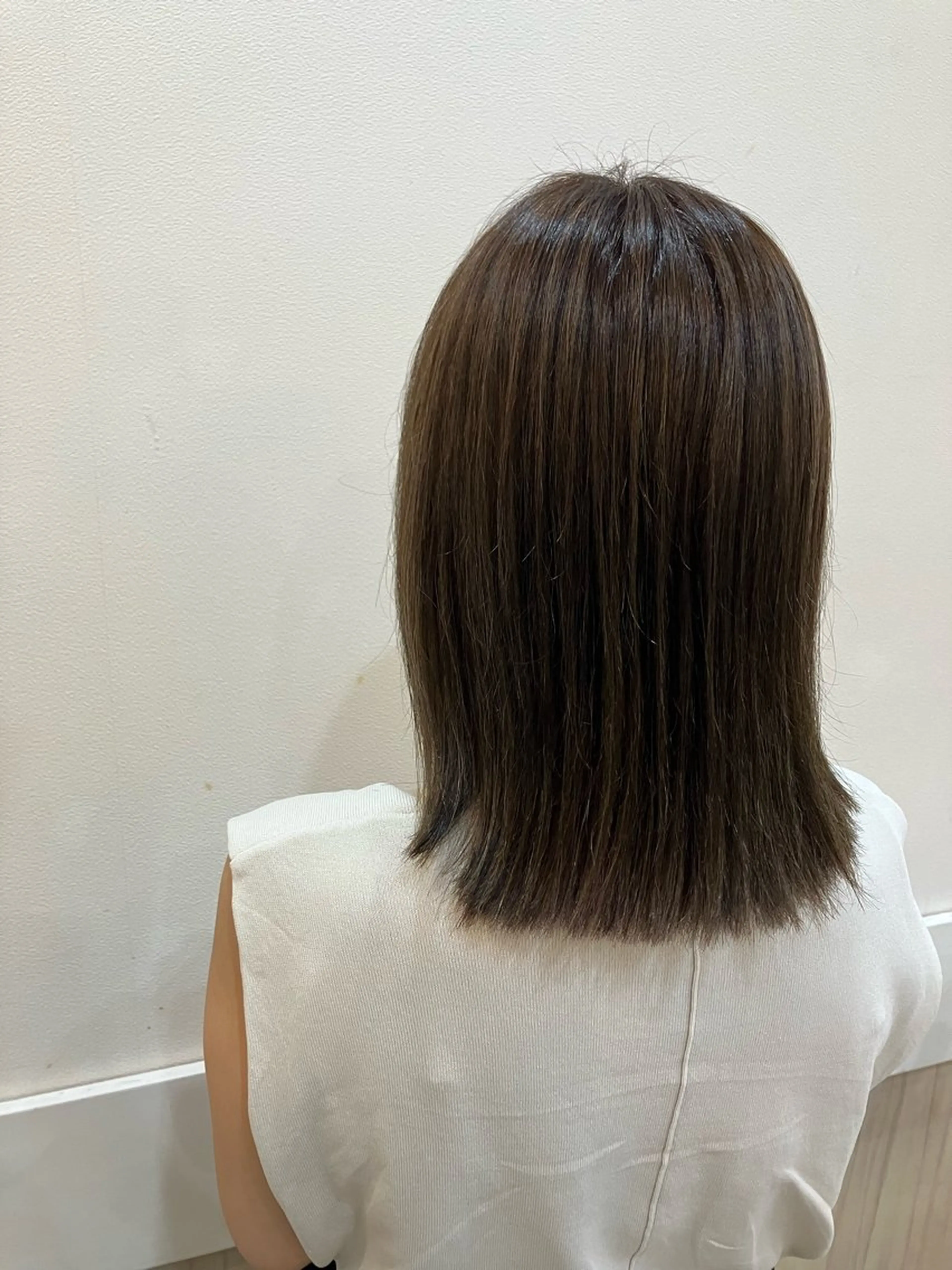 ミディアム ヘアカラー yukari 艶髪ヘアのヘアスタイル
