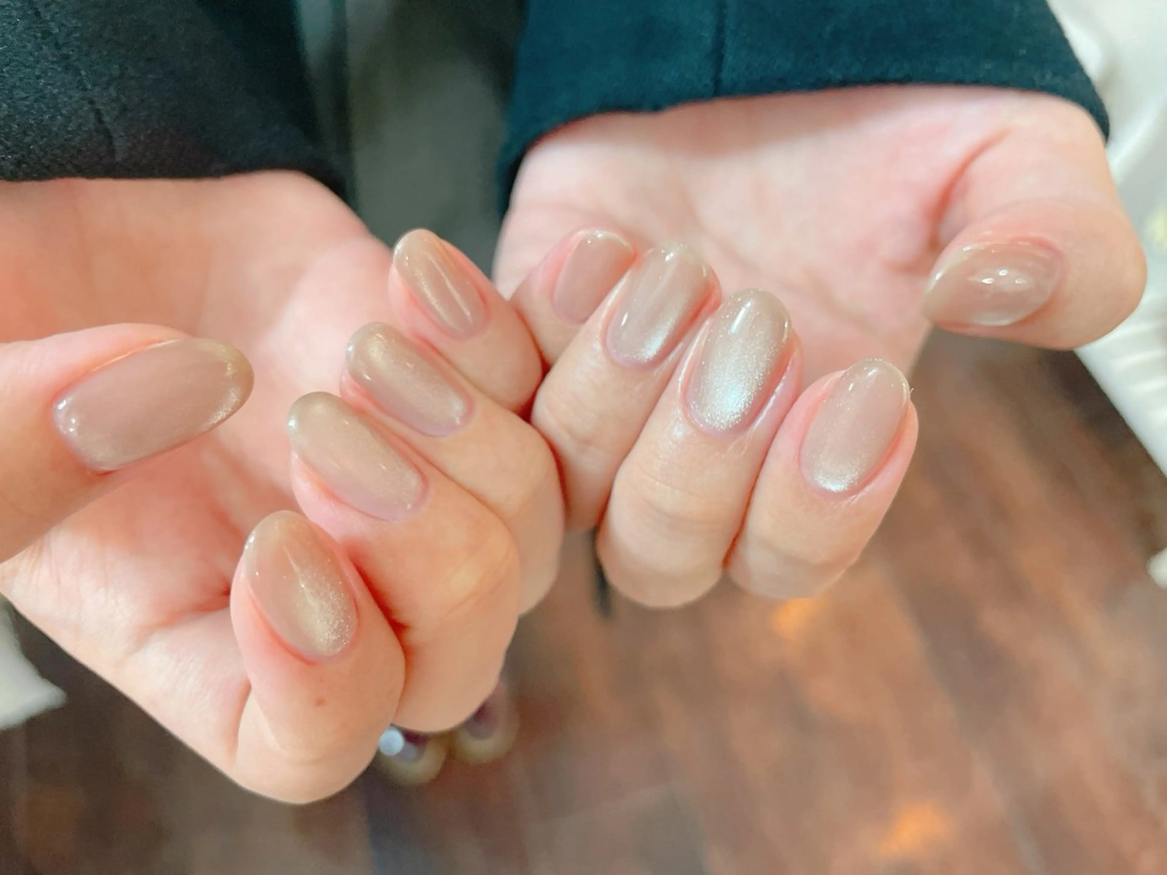 ネイル ジェルネイル ニュアンスネイル パラジェル 冬ネイル ハンドネイル nailroom  OHANA所属・nailroom OHANA🌴のネイルデザイン