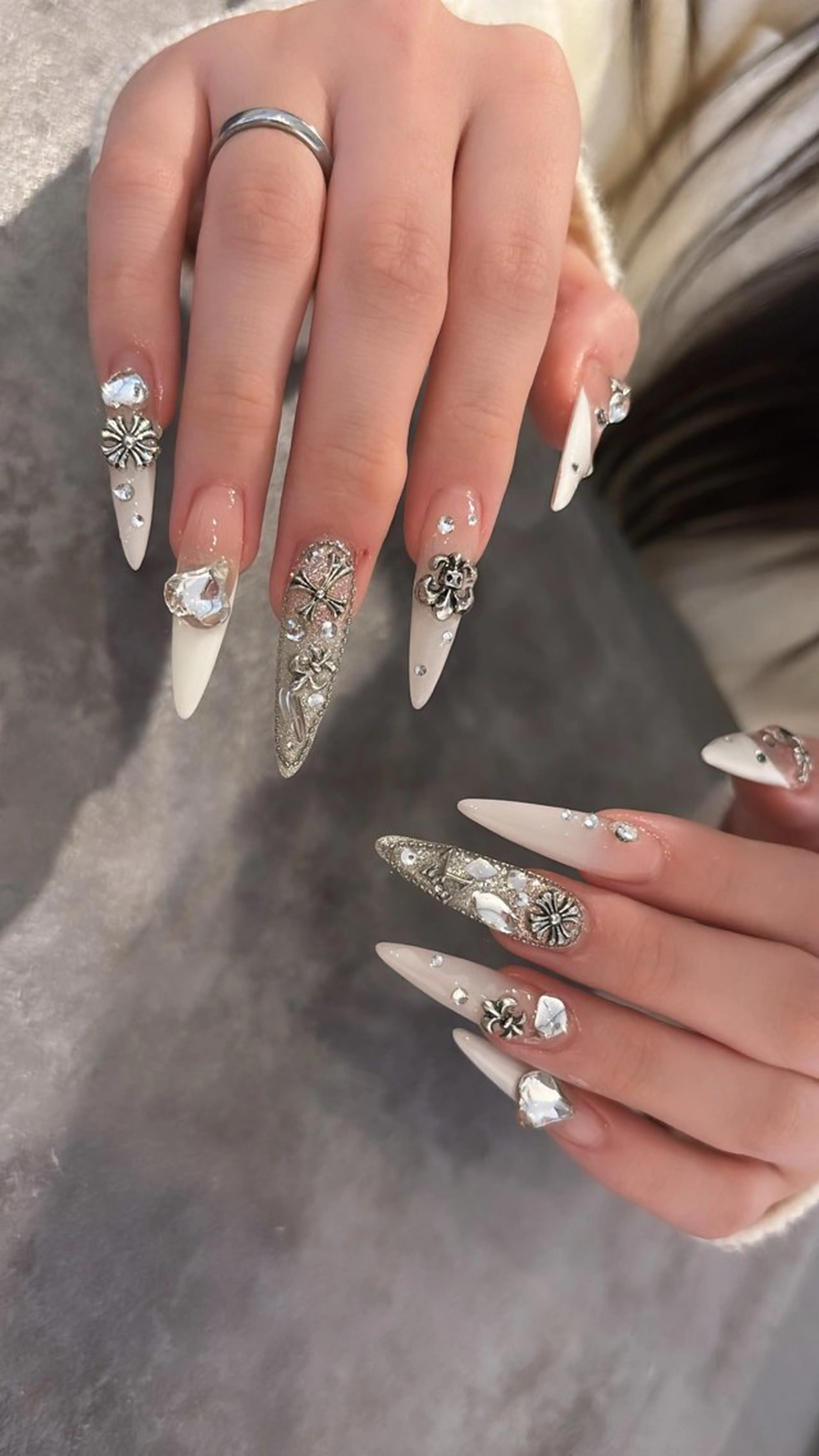 ネイル Mignon所属・Mignon 、のネイルデザイン