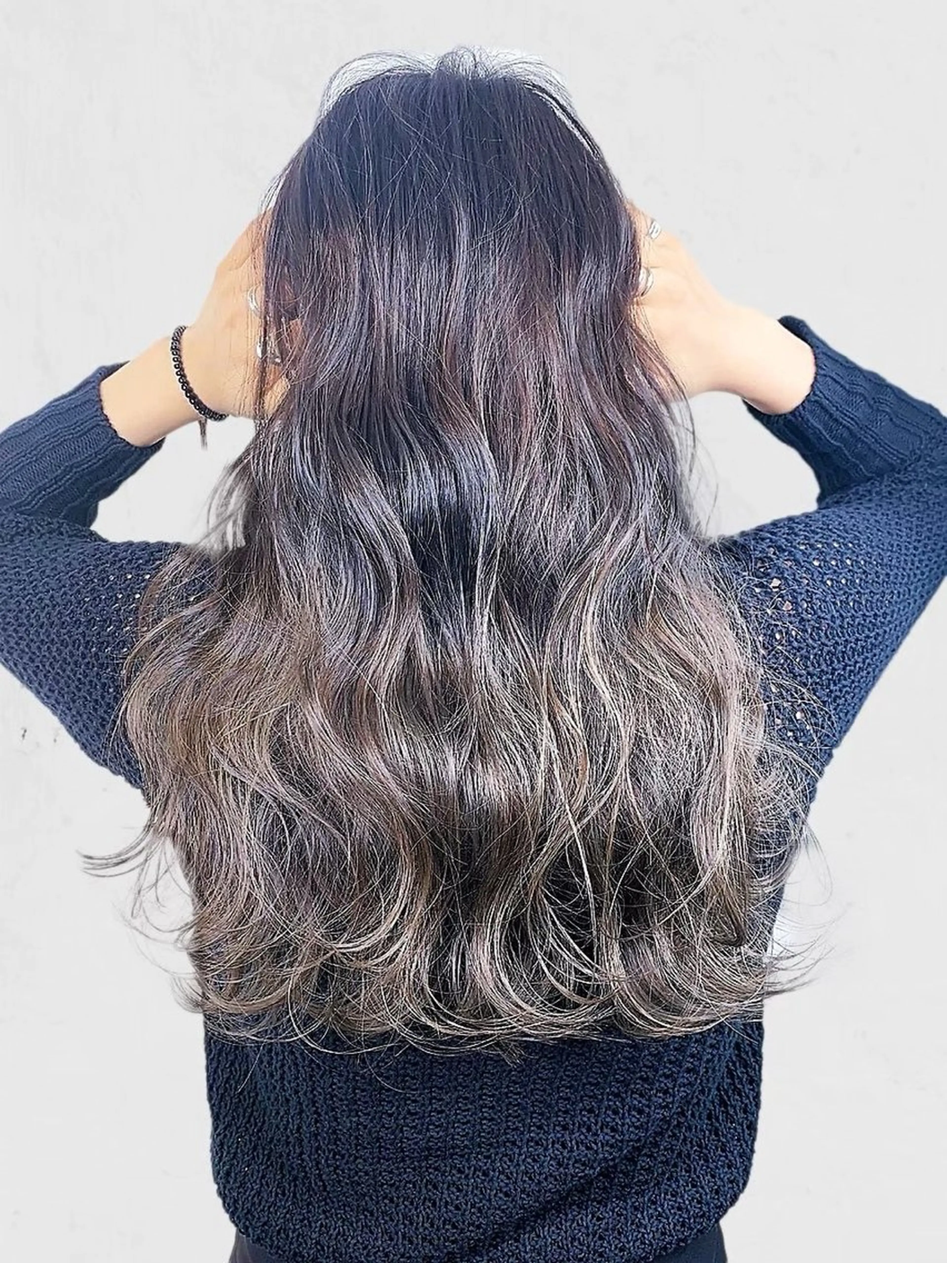 ロング ヘアカラー 🫧髪質改善• 艶カラー持田樹🫧のヘアスタイル