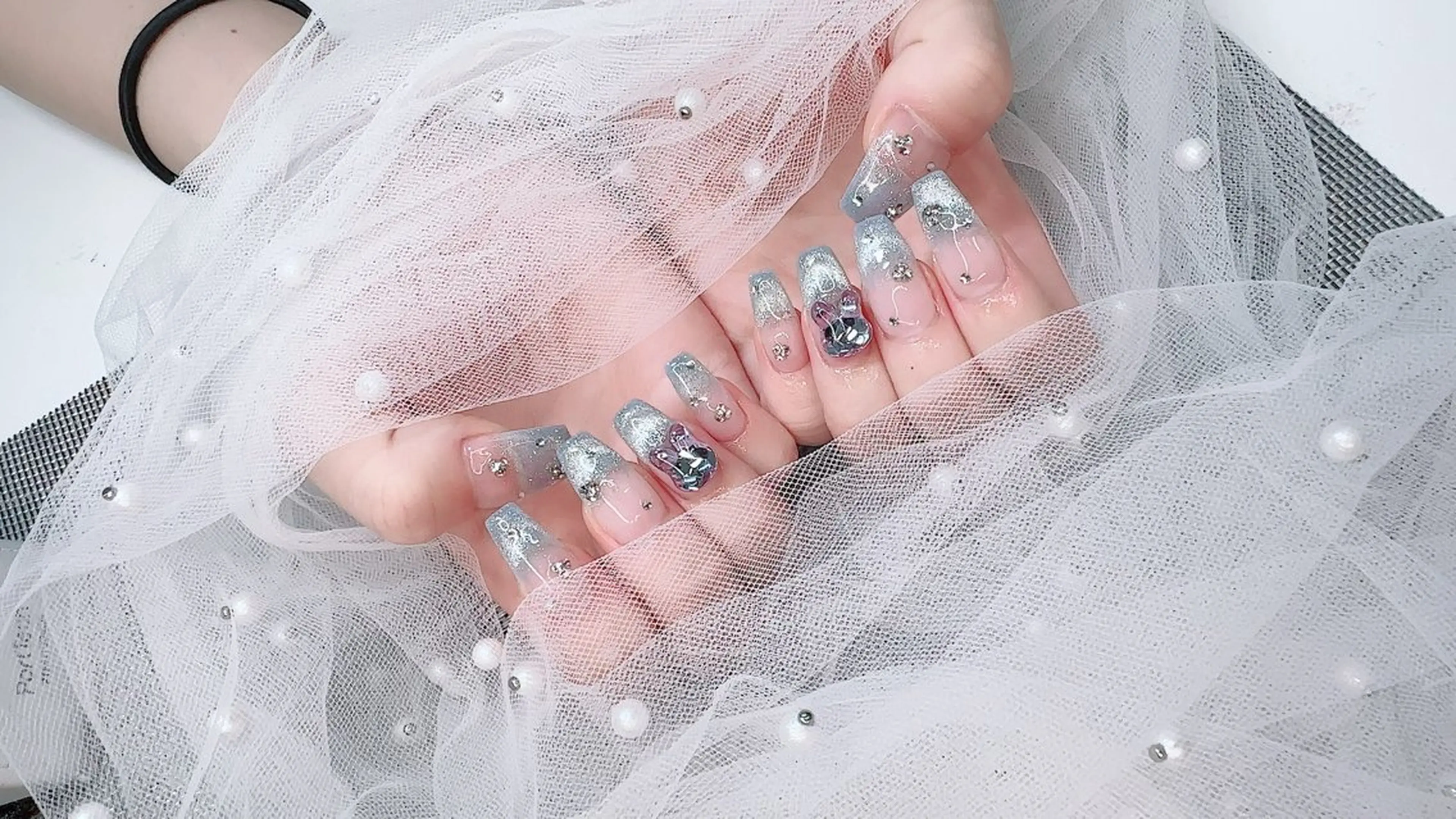 ネイル Minéa nailのネイルデザイン