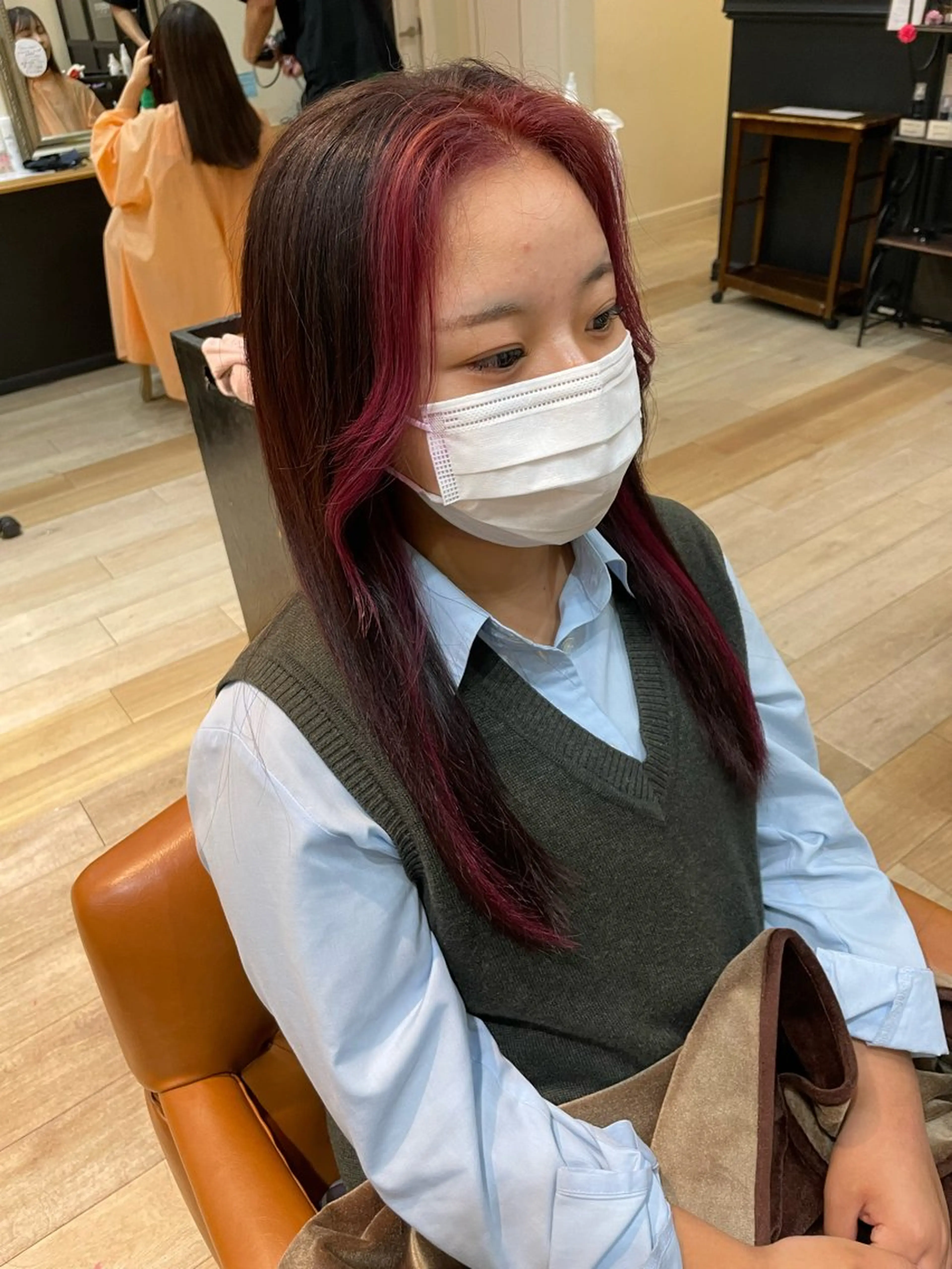 セミロング ピンクブラウン ヘアカラー トリートメント SINCE【シンス】所属・Hika.ハイトーン 髪質改善🩵ᩚ🫧のヘアスタイル