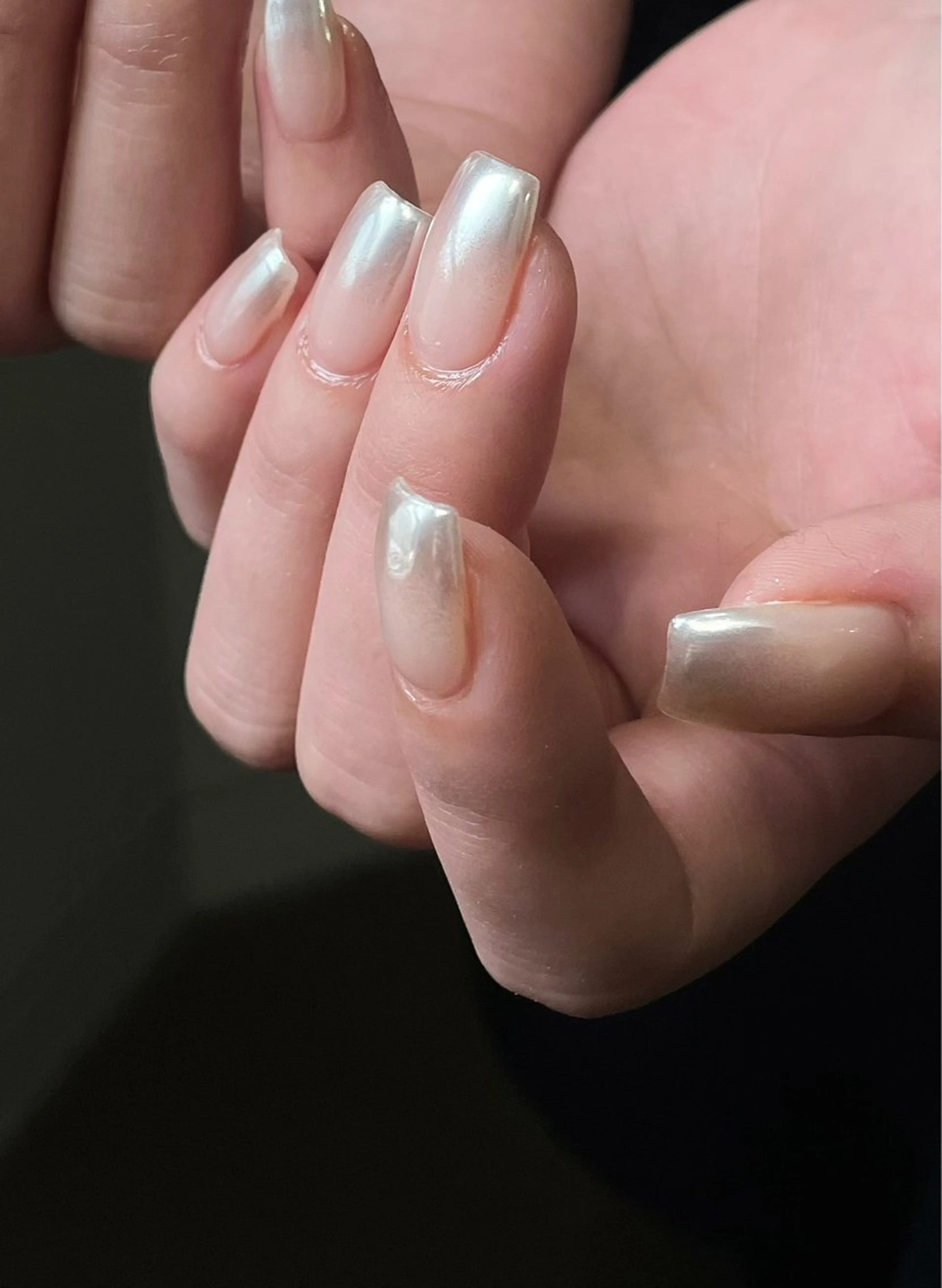 ネイル グラデーション ミラーネイル ワンカラーネイル F room 表参道のネイルデザイン