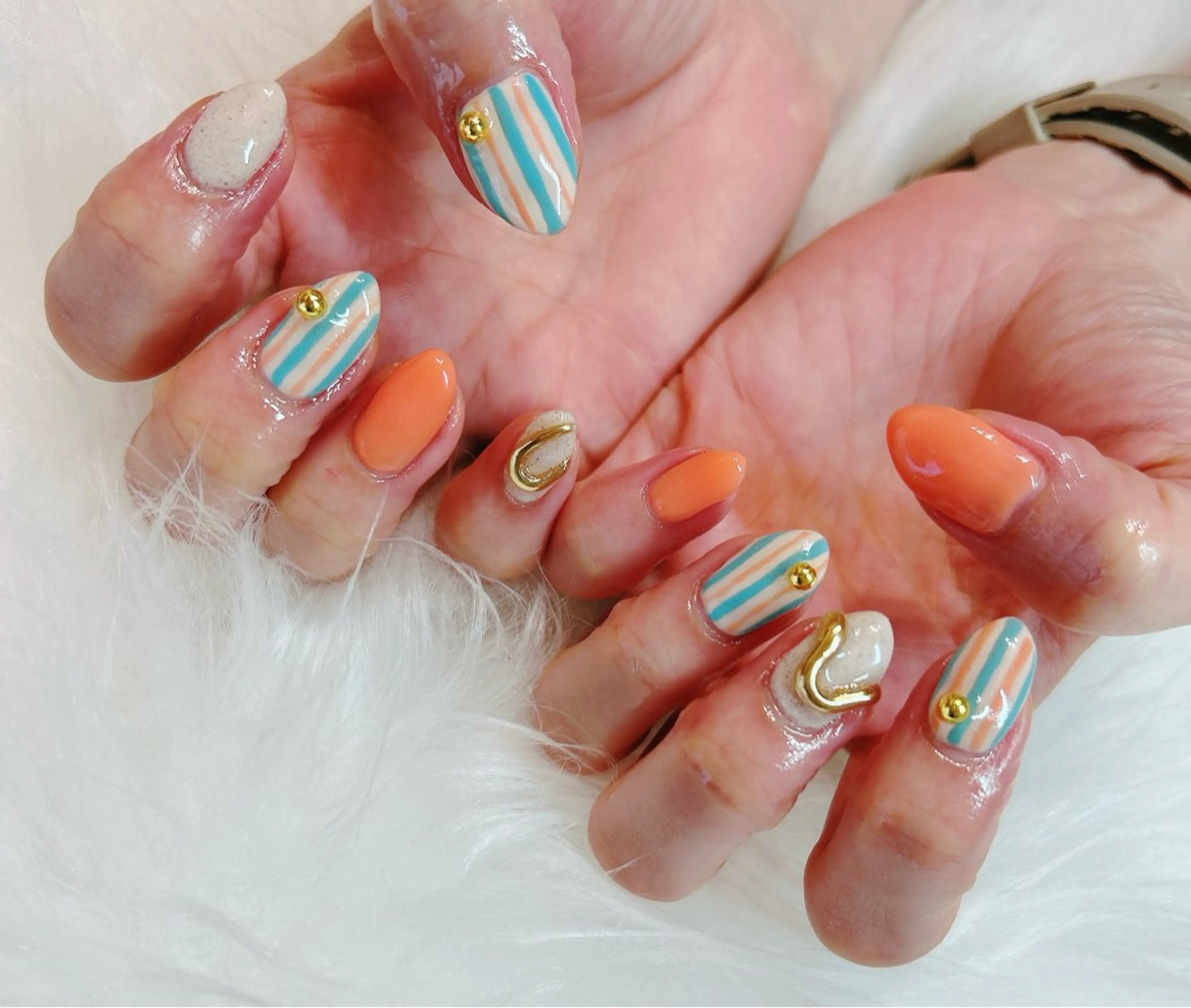 ネイル 持ち込み ハンドネイル Y′s NAILのネイルデザイン