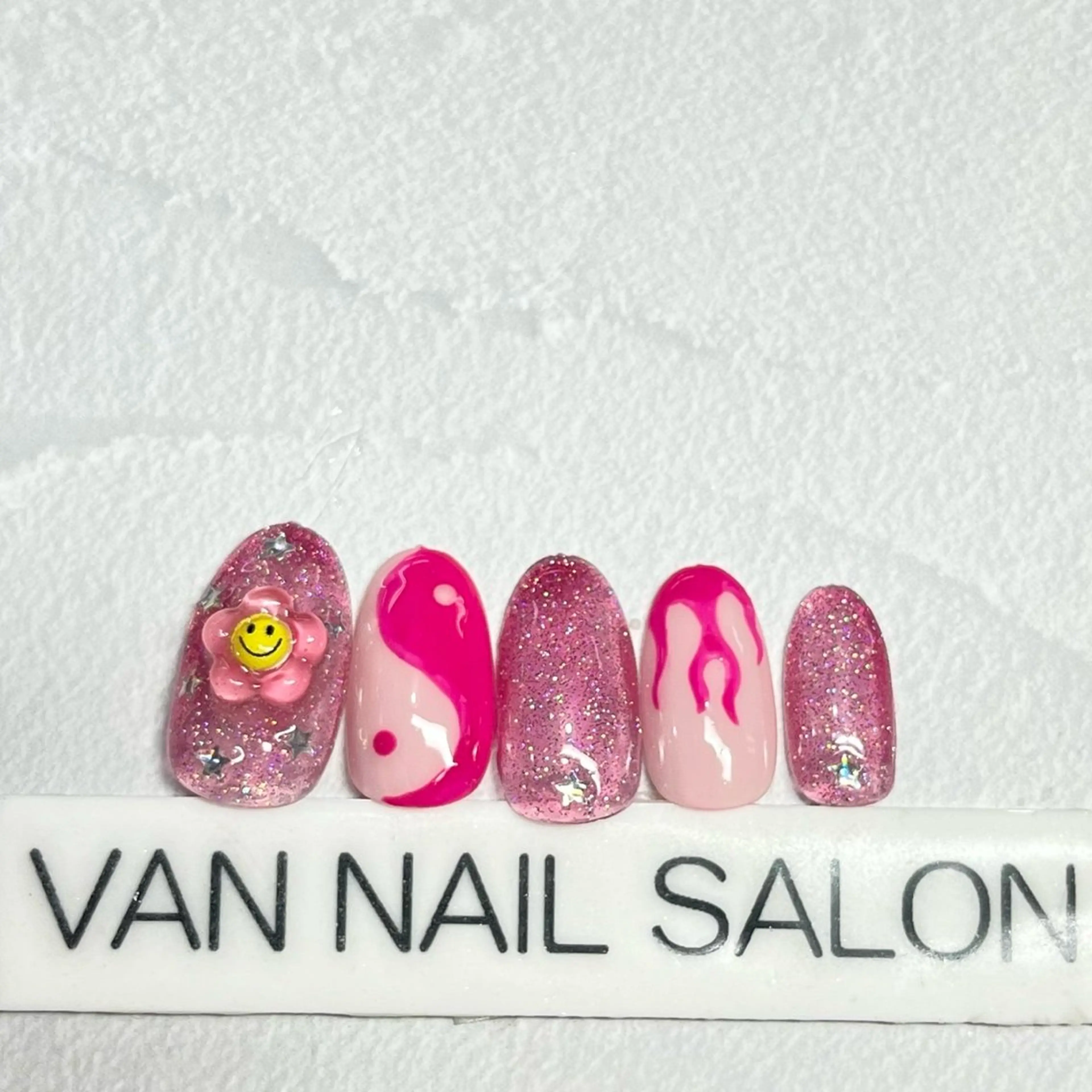 ネイル ハンドネイル Van Nail Salonのネイルデザイン