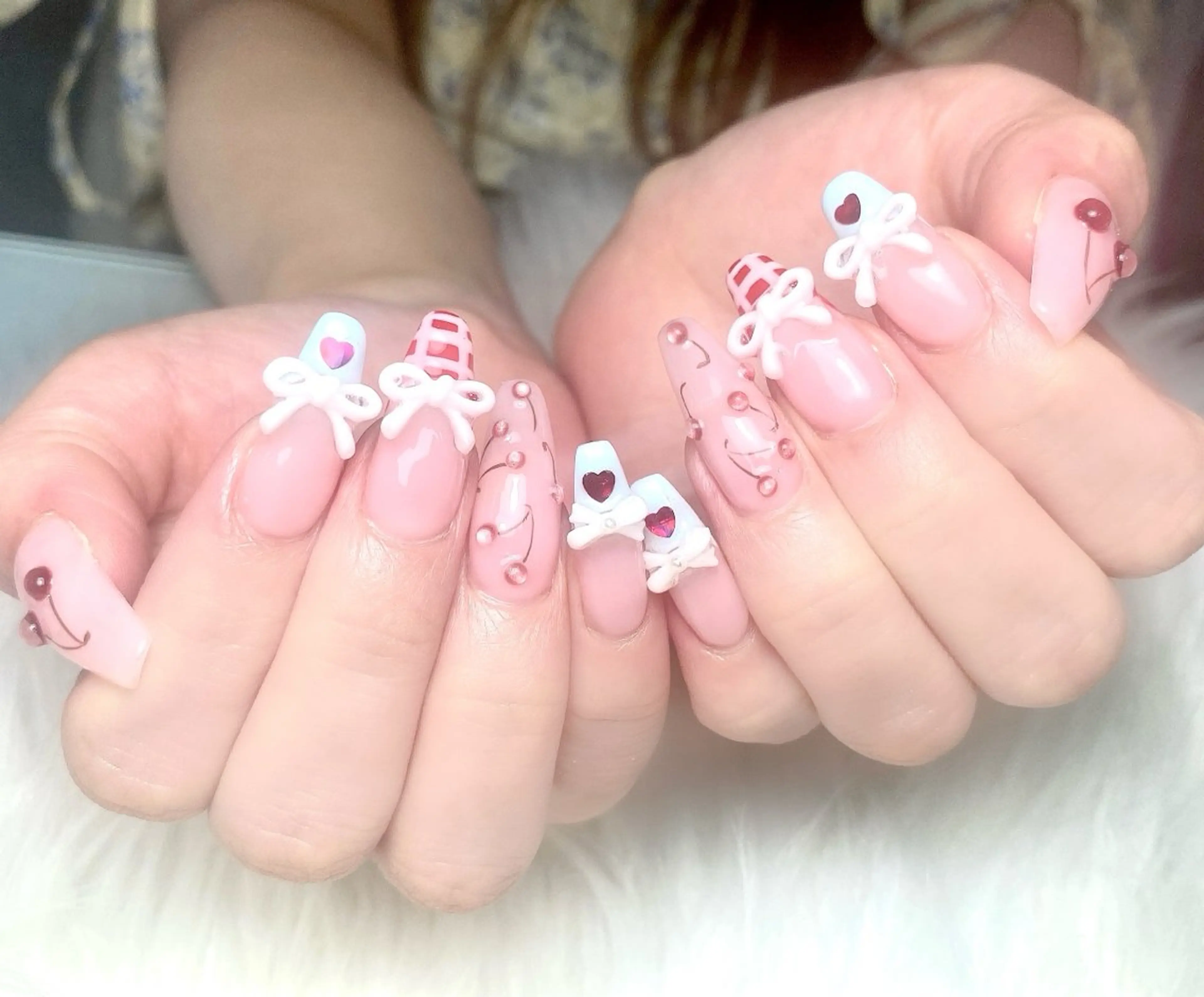 ネイル ネイルチップ ハンドネイル ハンドケア Hi Beauty 渋谷(ネイル、ハイパーナイフ6、脂肪れいきゃく、マッサージ＆エステサロン)所属・Hi beauty 渋谷のネイルデザイン