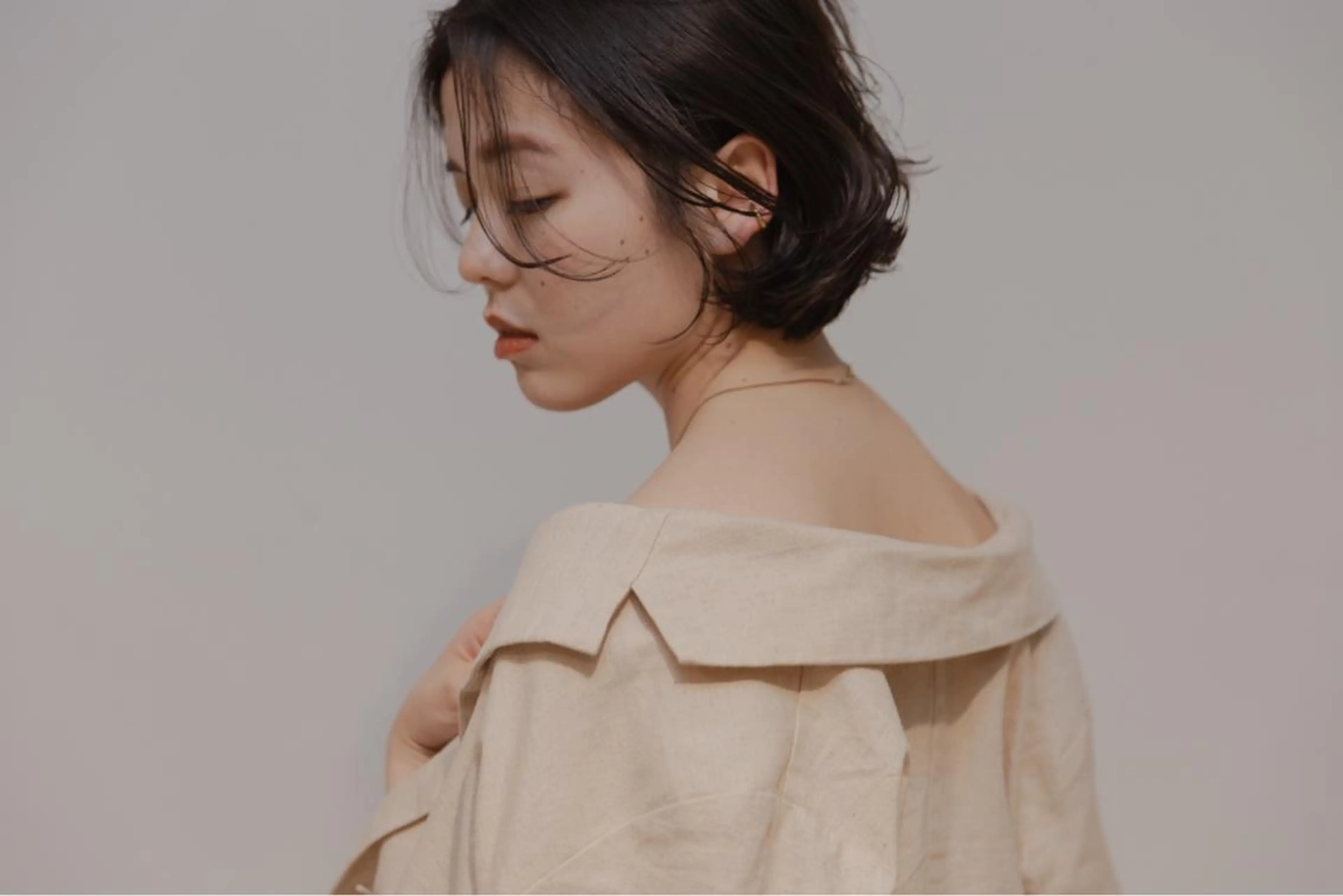 ショート カラー ツジガキ ユウスケのヘアスタイル