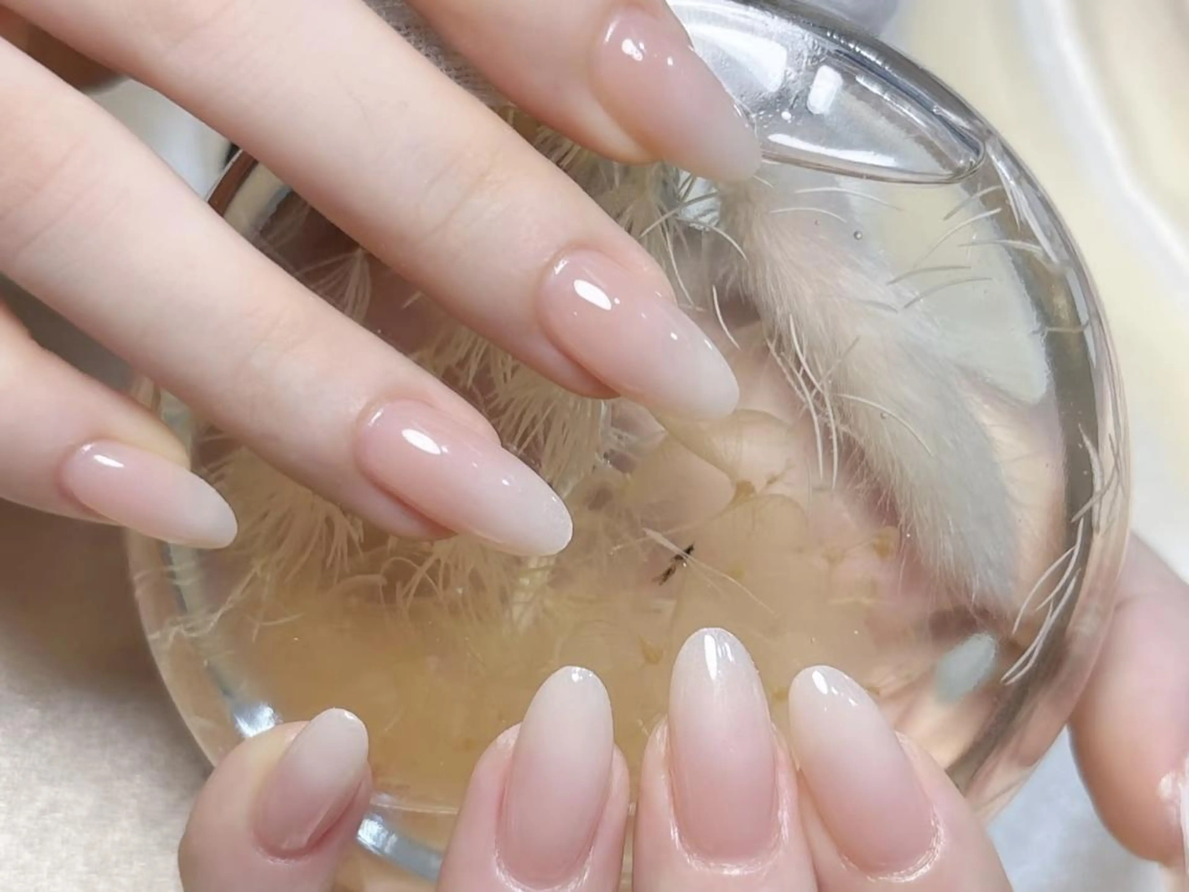 ネイル ハンドネイル ハンドケア サ ユリのネイルデザイン