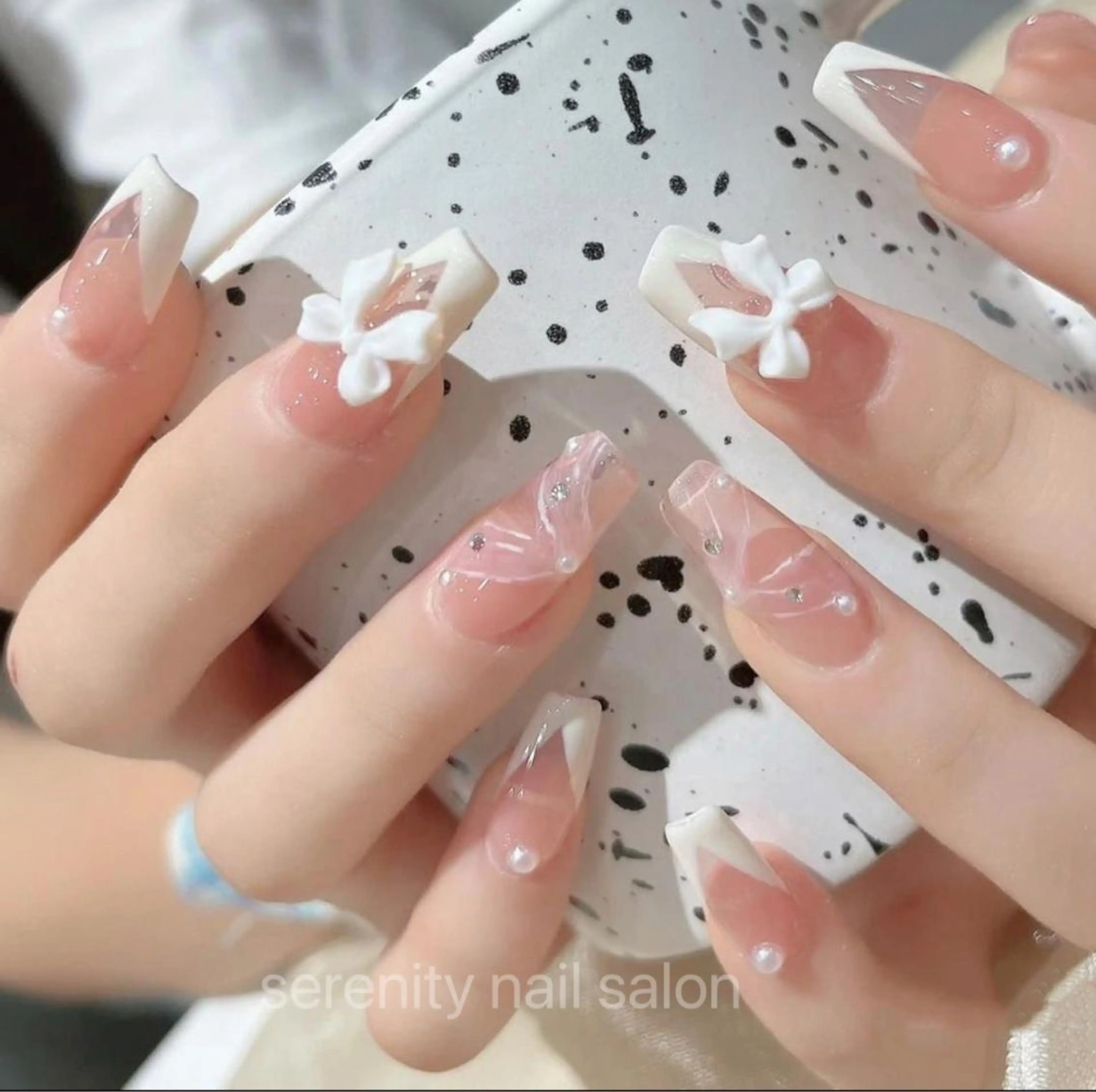 ネイル ハンドネイル ハンドケア ✨Serenity ワンホンネイルのネイルデザイン