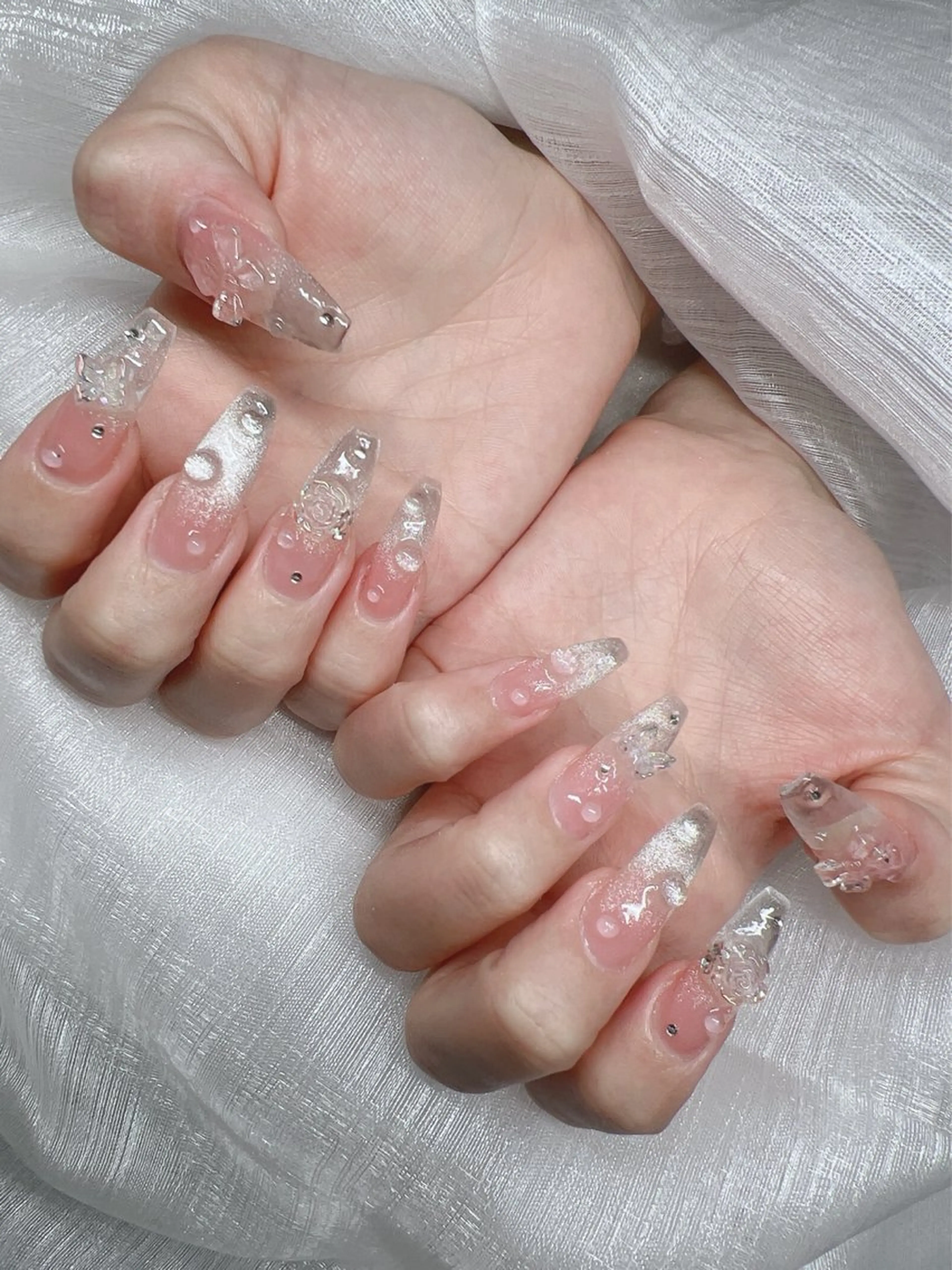 ネイル 長さ出し グラデーション キラキラネイル マグネットネイル ニュアンスネイル ハンドネイル Lee Nails チップ長さだし専門店のネイルデザイン