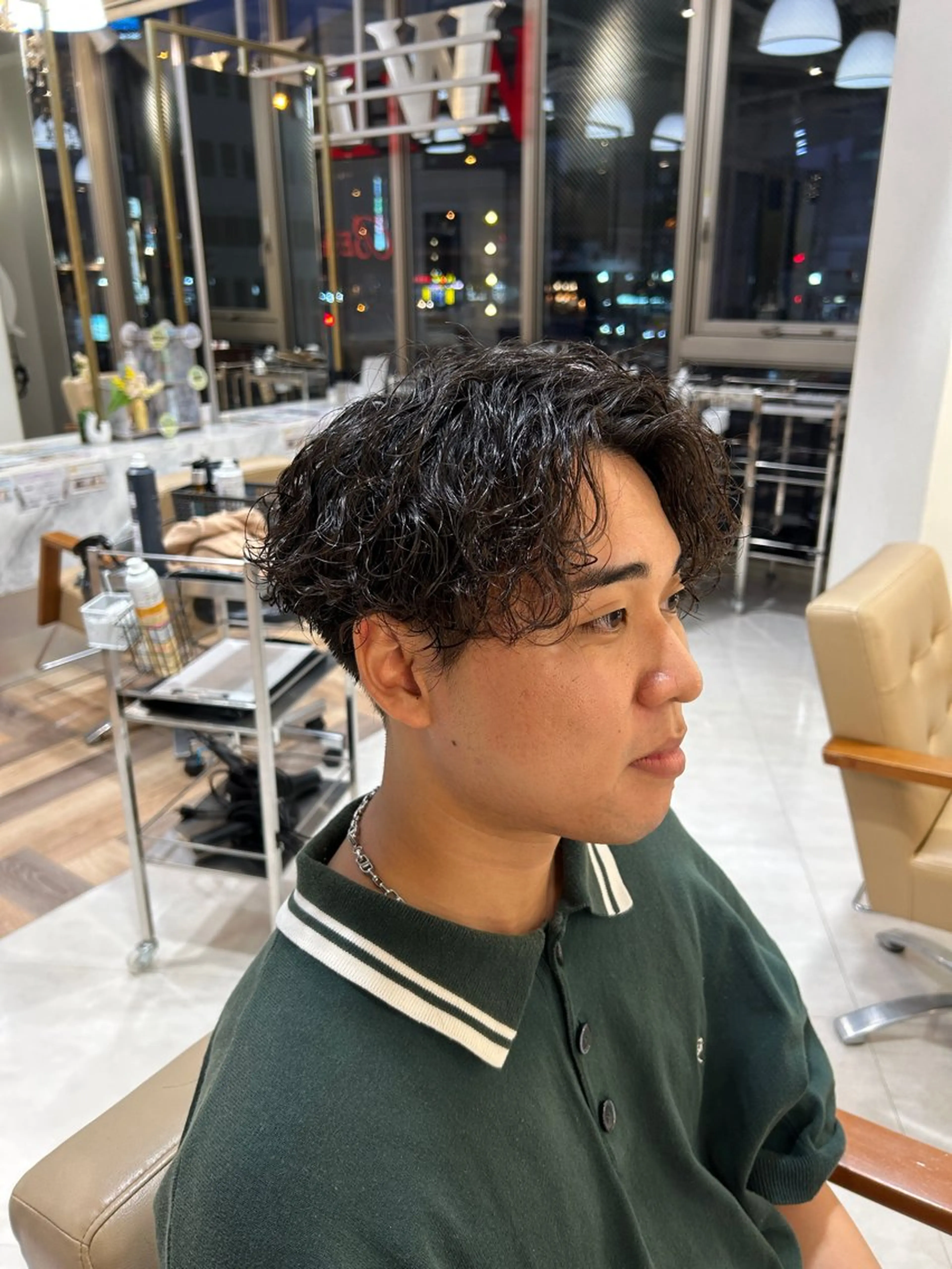パーマ メンズ メンズパーマ 波巻きパーマ スパイラルパーマ パーマ Yuu/髪質改善 デザインカラーのヘアスタイル