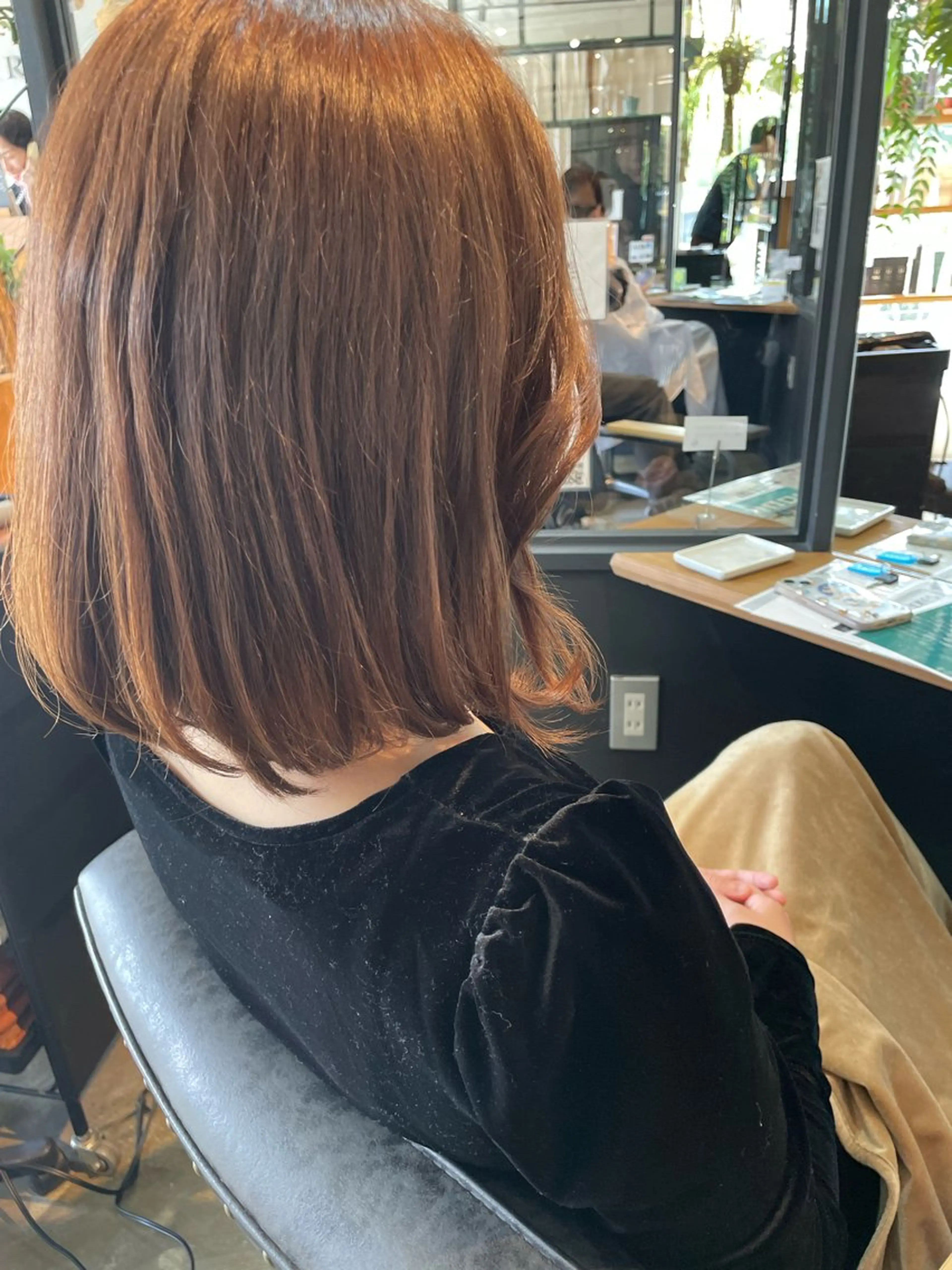 ミディアム カラー ヘアカラー FERIA桃山台🍑 𝕄𝕖𝕘𝕦のヘアスタイル