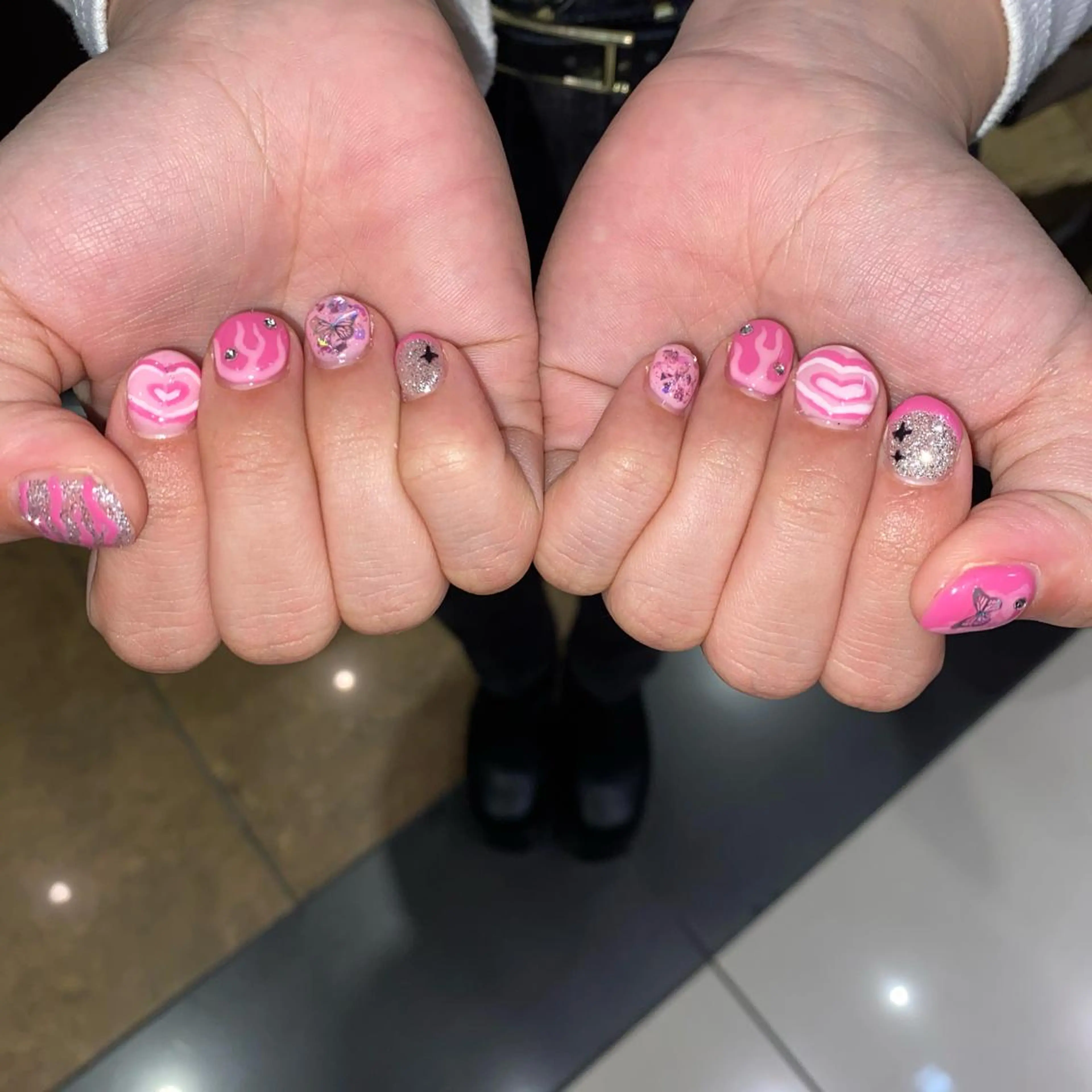ネイル ハンドネイル ∴Sanae. ∴ トータルビューティーのネイルデザイン
