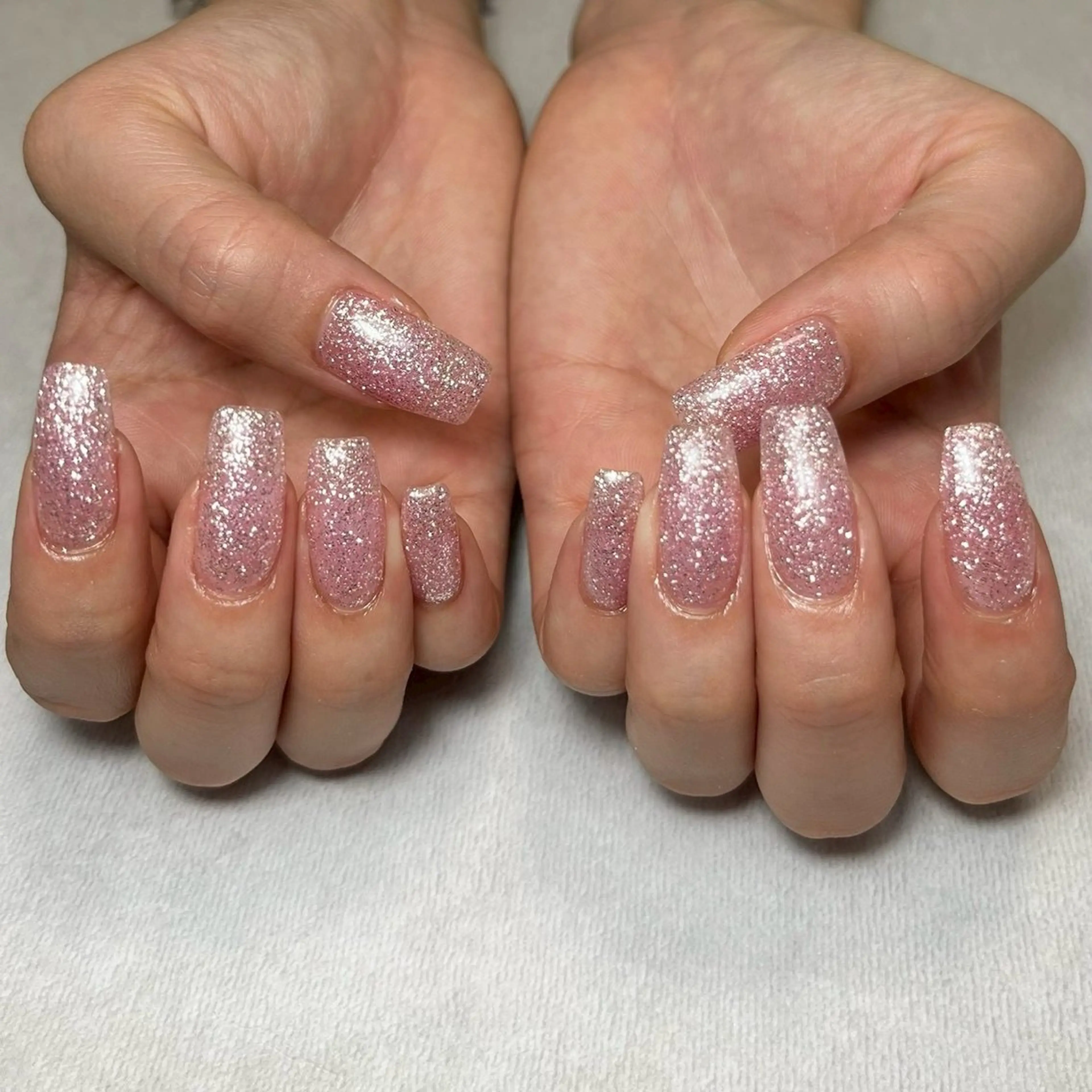 ネイル 𝕐𝕌𝕄𝔼 ┊︎unwindのネイルデザイン