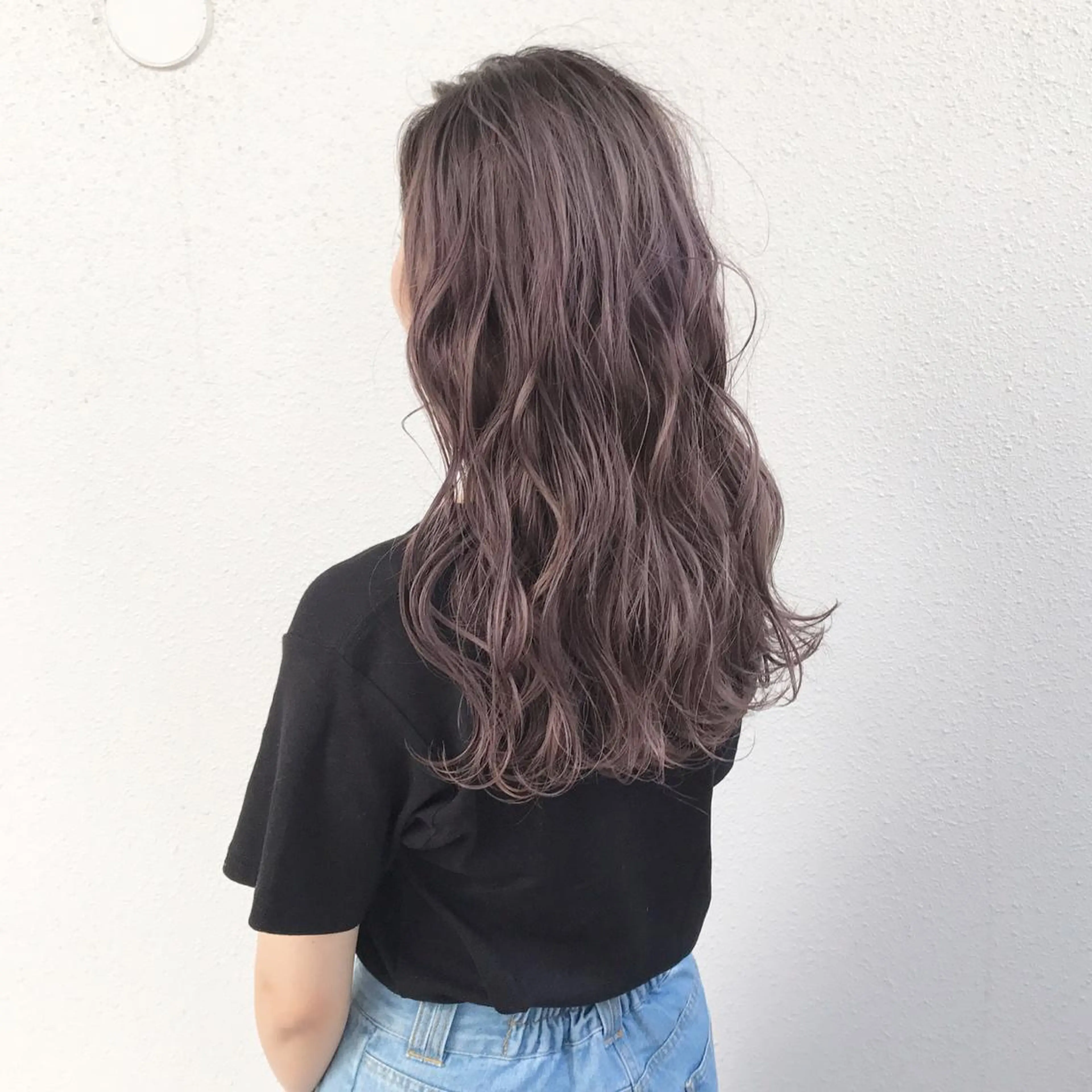 ロング カラー ブリーチ バイオレットカラー トリートメント ヘアカラー トリートメント CHERIEブリーチ ダブルカラー　天神のヘアスタイル