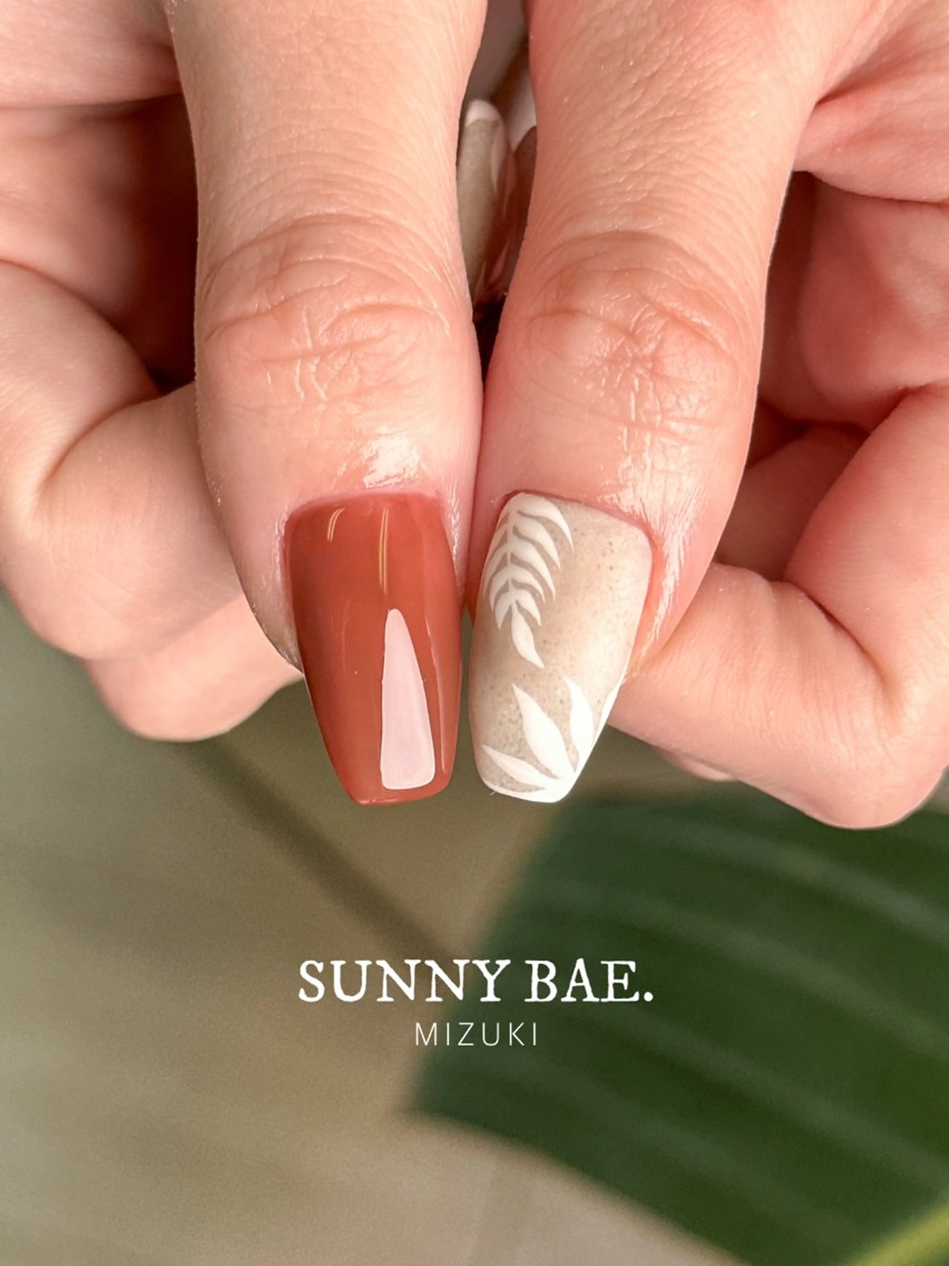 ネイル ジェルネイル ミラーネイル 夏ネイル ハンドネイル SUNNY BAE. 🌼MIZUKIのネイルデザイン