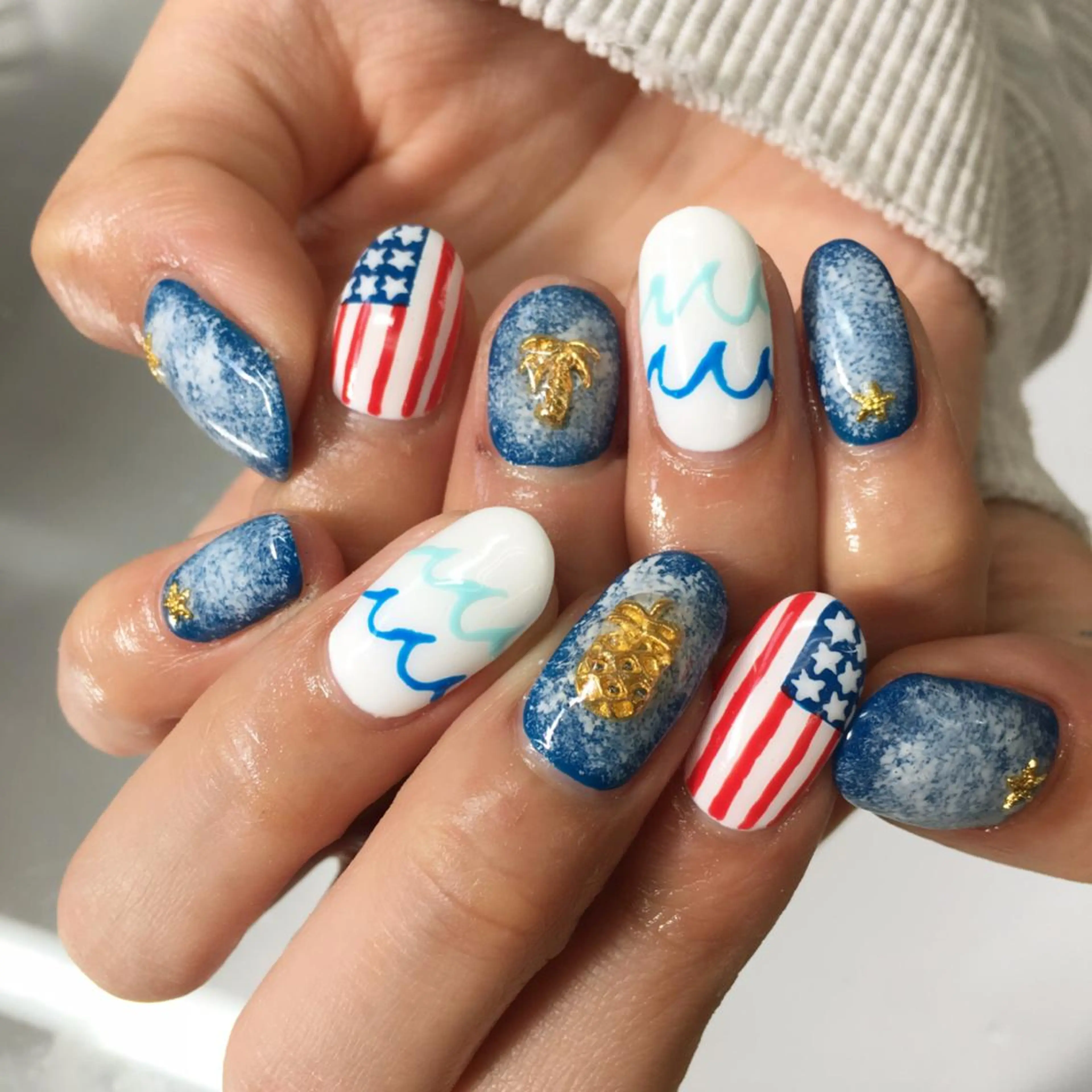 ネイル SHINE NAILのネイルデザイン