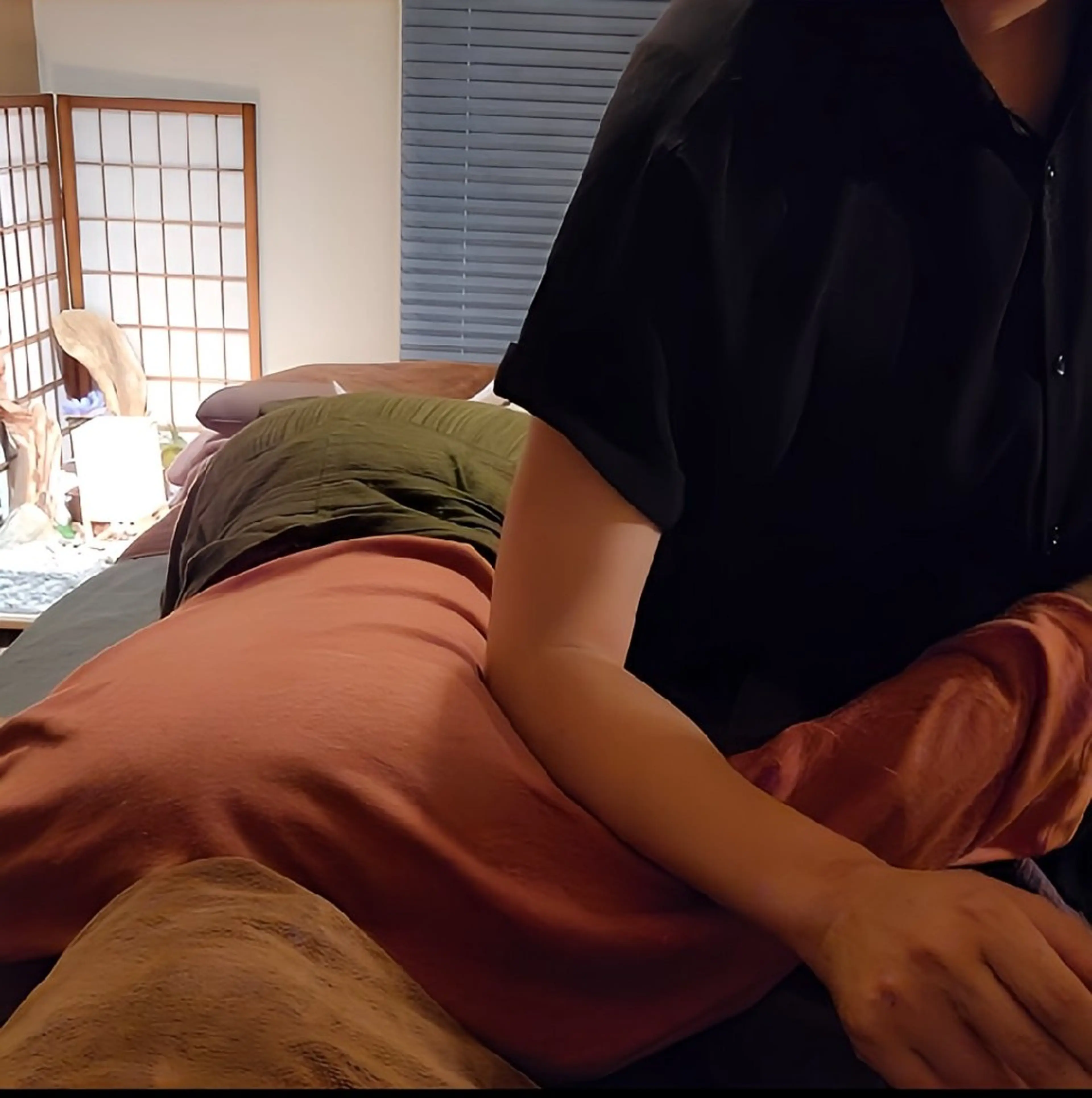 メンズ 脳の休息♡頭顔セラピー＆温活ボディbloom所属・月井 彩心のエステ・リラクイメージ