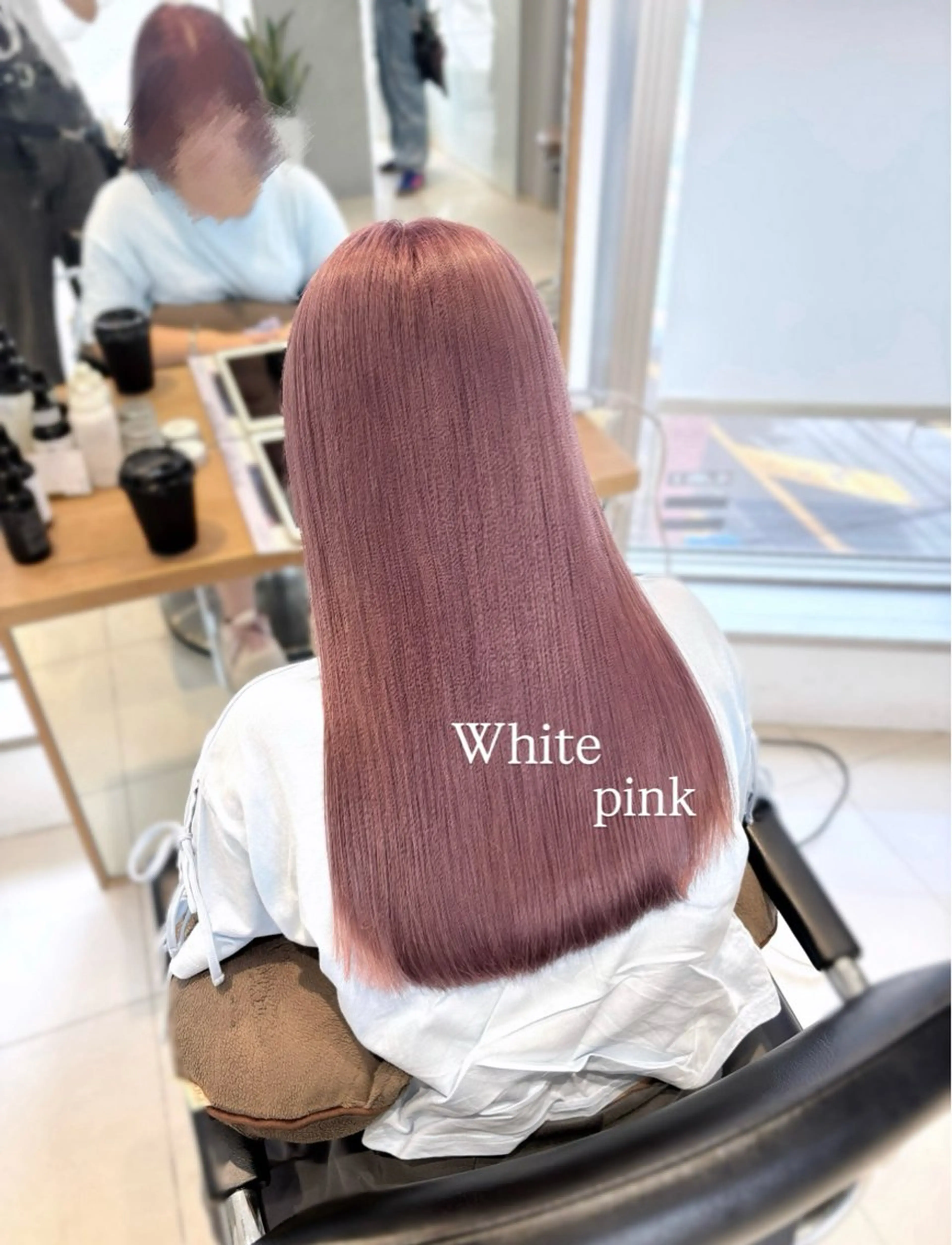 ロング カラー ヘアカラー トリートメント ハイトーン/ レイヤーカットyuiのヘアスタイル